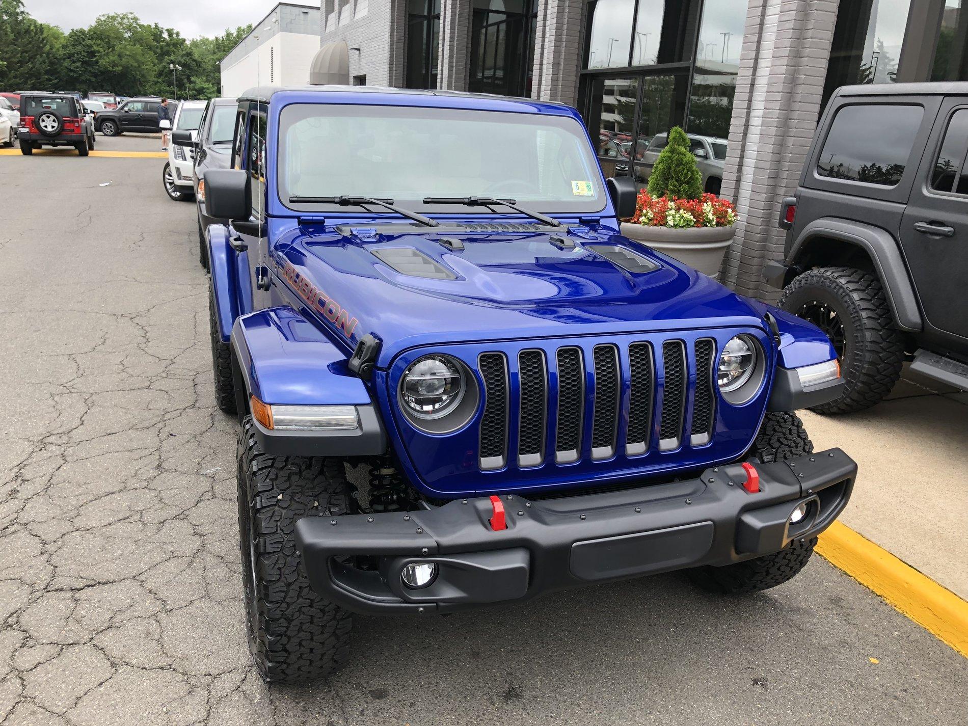 Jeep Wrangler JL 2 DOOR JL build/order discussions master thread BBDFF907-A875-44B1-A5A3-C1727AB09A73