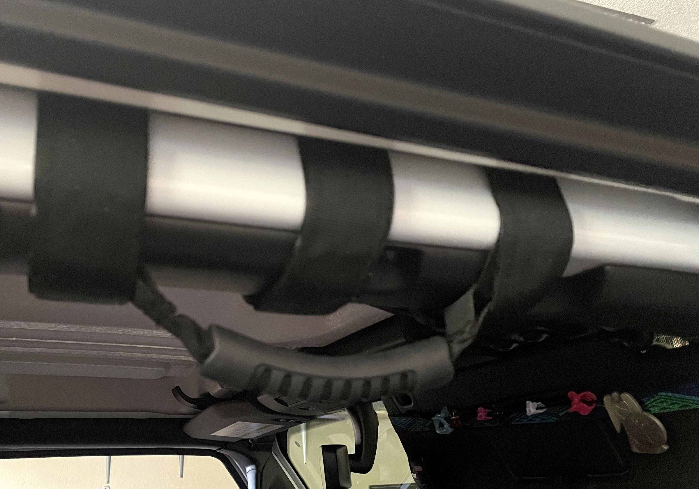 Jeep Wrangler JL Grab bar holes? Grad Bar