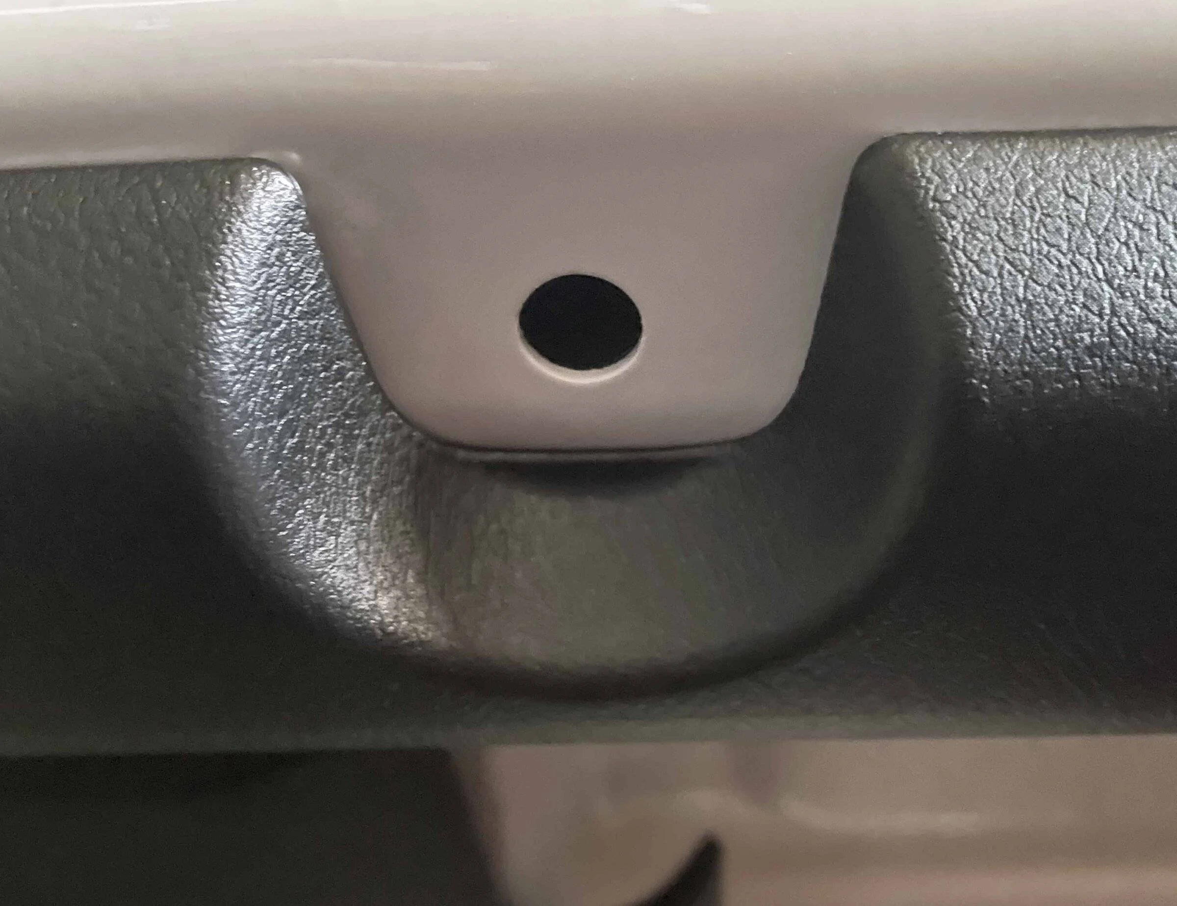 Jeep Wrangler JL Grab bar holes? For Attachment 1