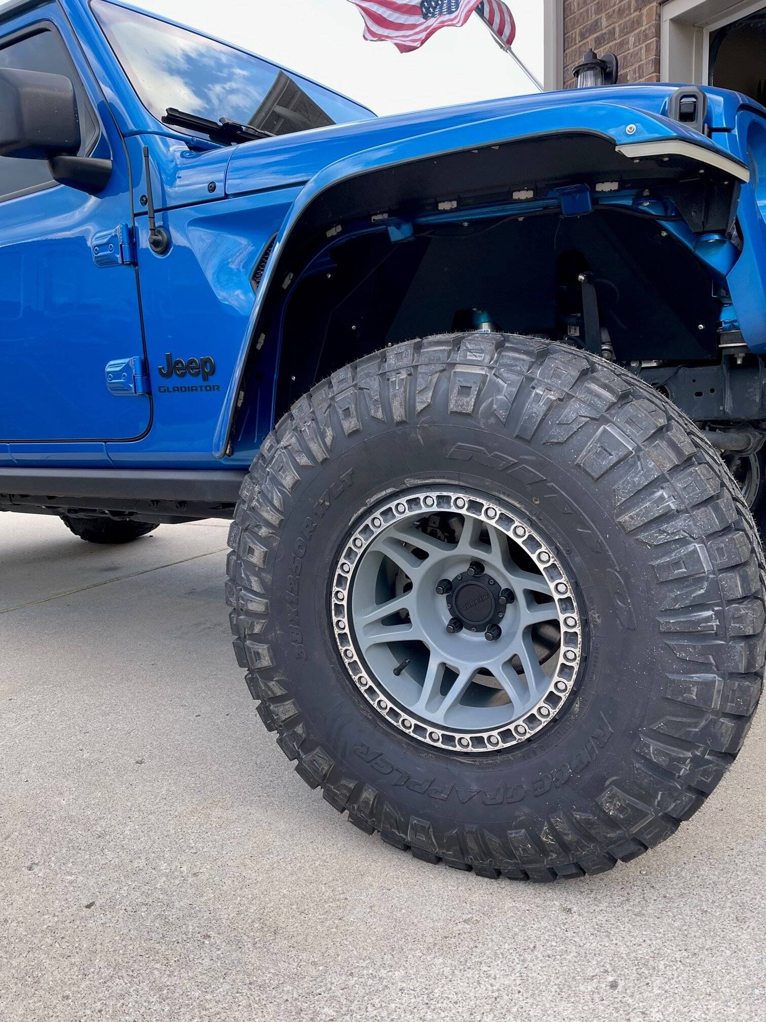 Jeep Wrangler JL Only 3 Options for C Load in 37s? GLad wheel