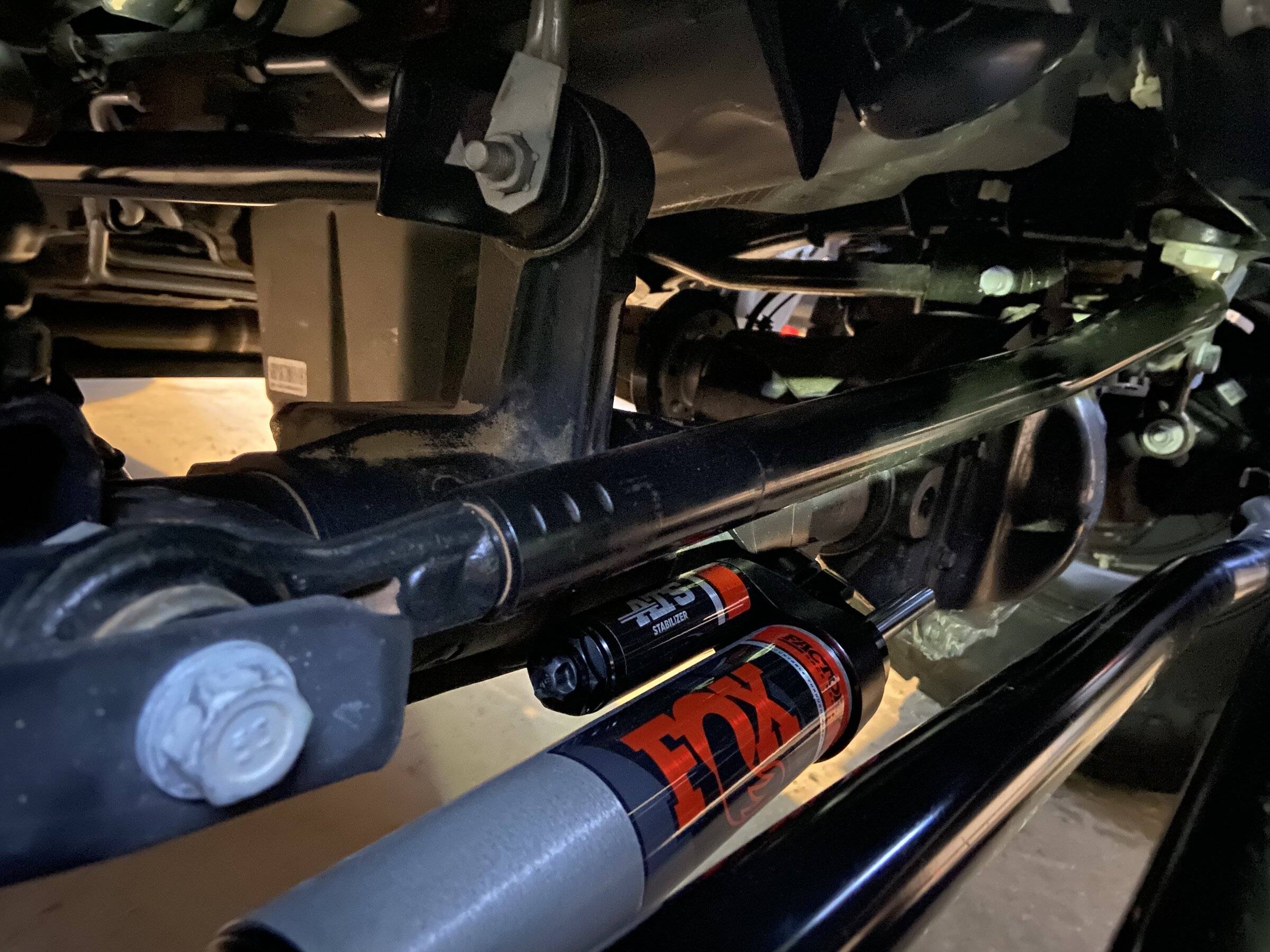 Jeep Wrangler JL Anyone running the fox 2.0 TS stabilizer? 30055164-50CE-4CFF-A776-C66D86F91901