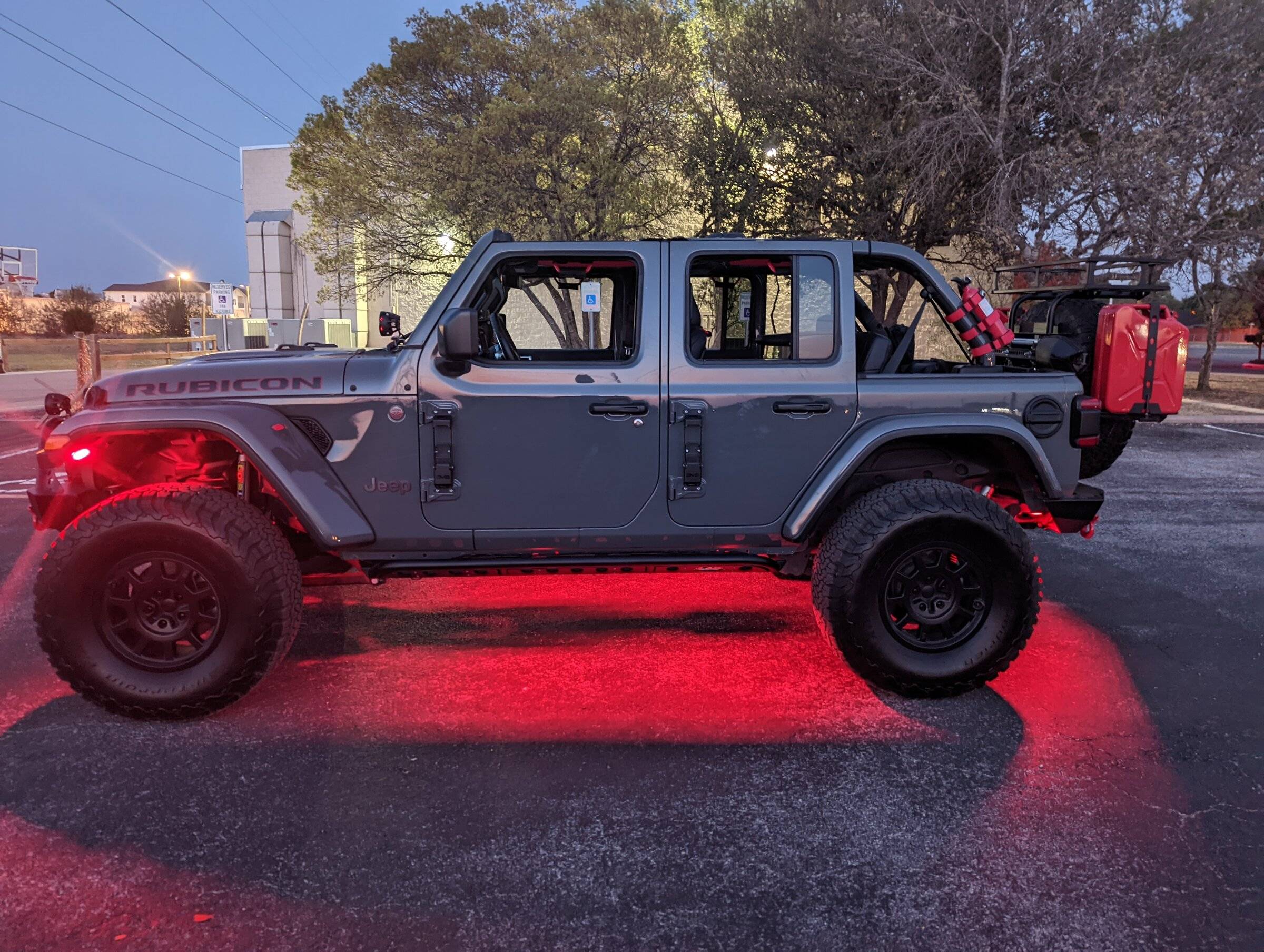 Jeep Wrangler JL The Moose is Loose! PXL_20220415_012737178