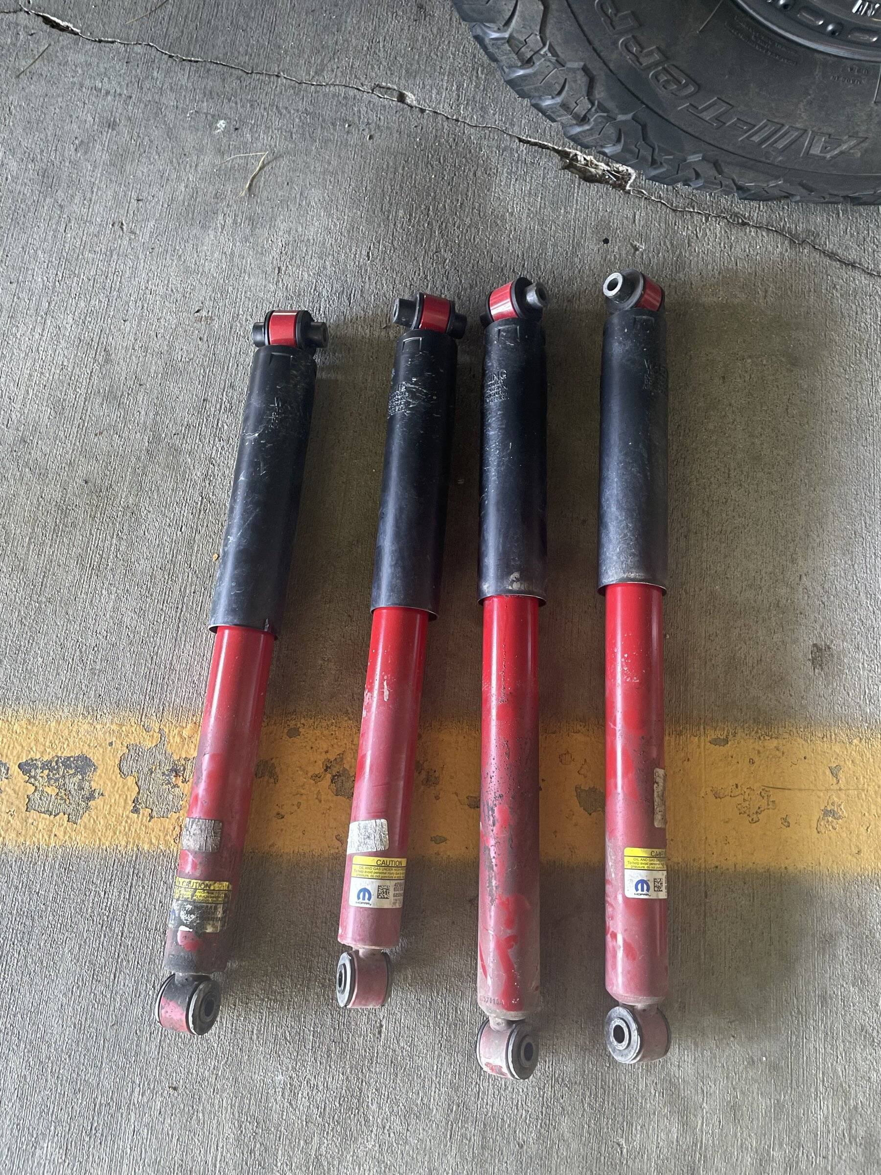 Jeep Wrangler JL 2021 JLURD Shocks - $40 IMG_0213