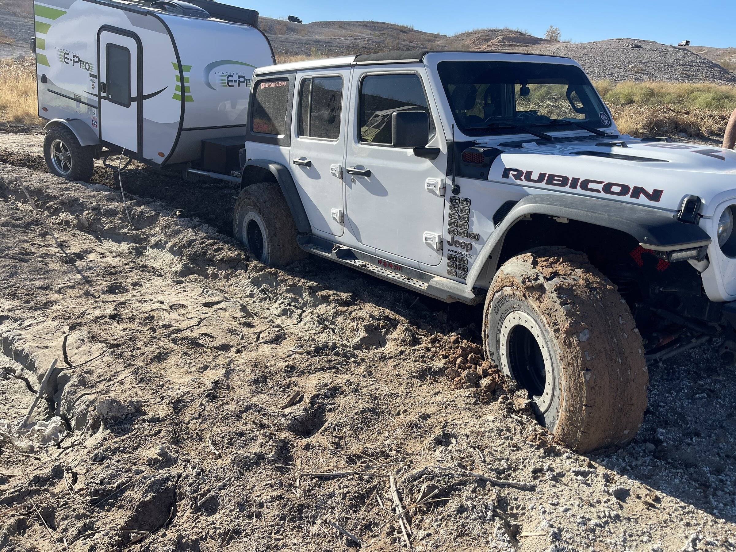 Jeep Wrangler JL Lake Mead mud trap F3C670A5-5FD0-4F78-8EA5-D76882A3BDDE