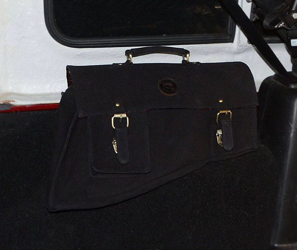 Jeep Wrangler JL 2-door Storage ideas. AllBlackLargeSaddlebag2(1)