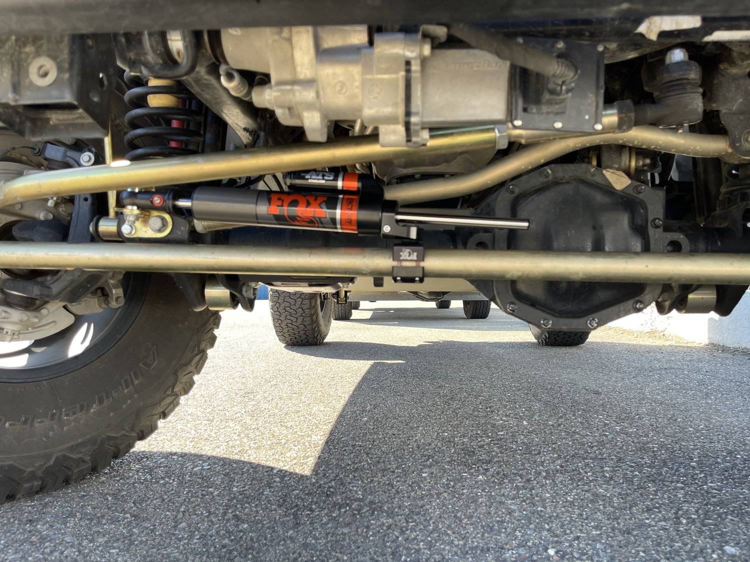 Jeep Wrangler JL Steering Stabilizer Relocation Brackets Fox ATS stabilizer