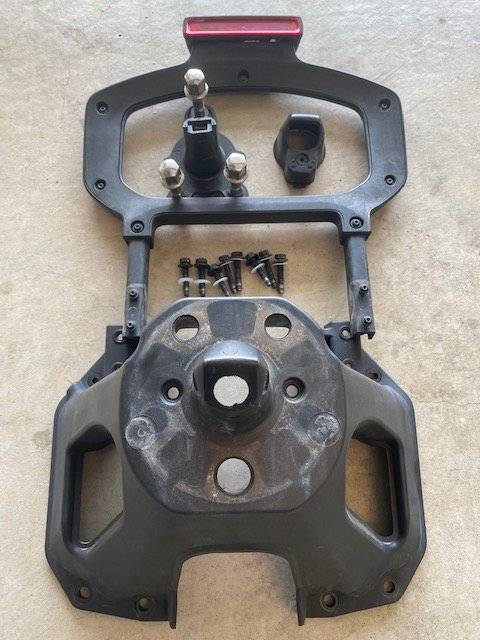 Jeep Wrangler JL WTB - rear camera housing/lug plate img_0085-