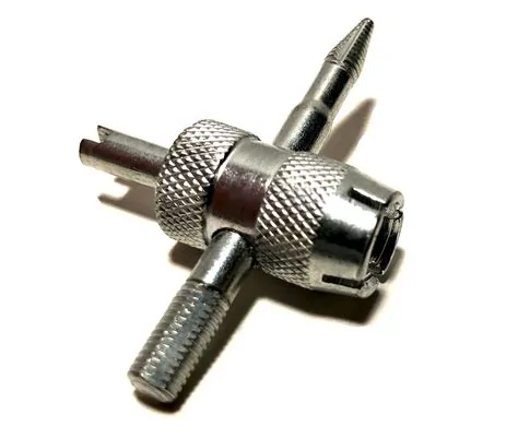 Jeep Wrangler JL Tire valve stem installation tool advice 8136991D-F156-4A0B-9763-A6274A1CAE7A