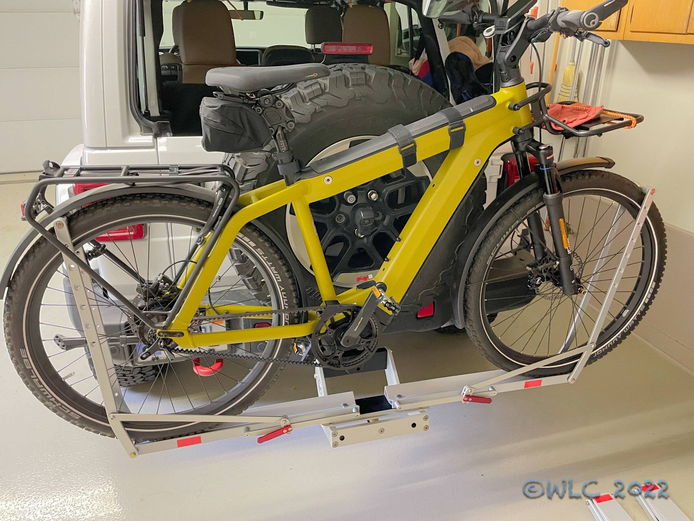 Jeep Wrangler JL Bike Rack Options?? JL_Bike_Rack-50