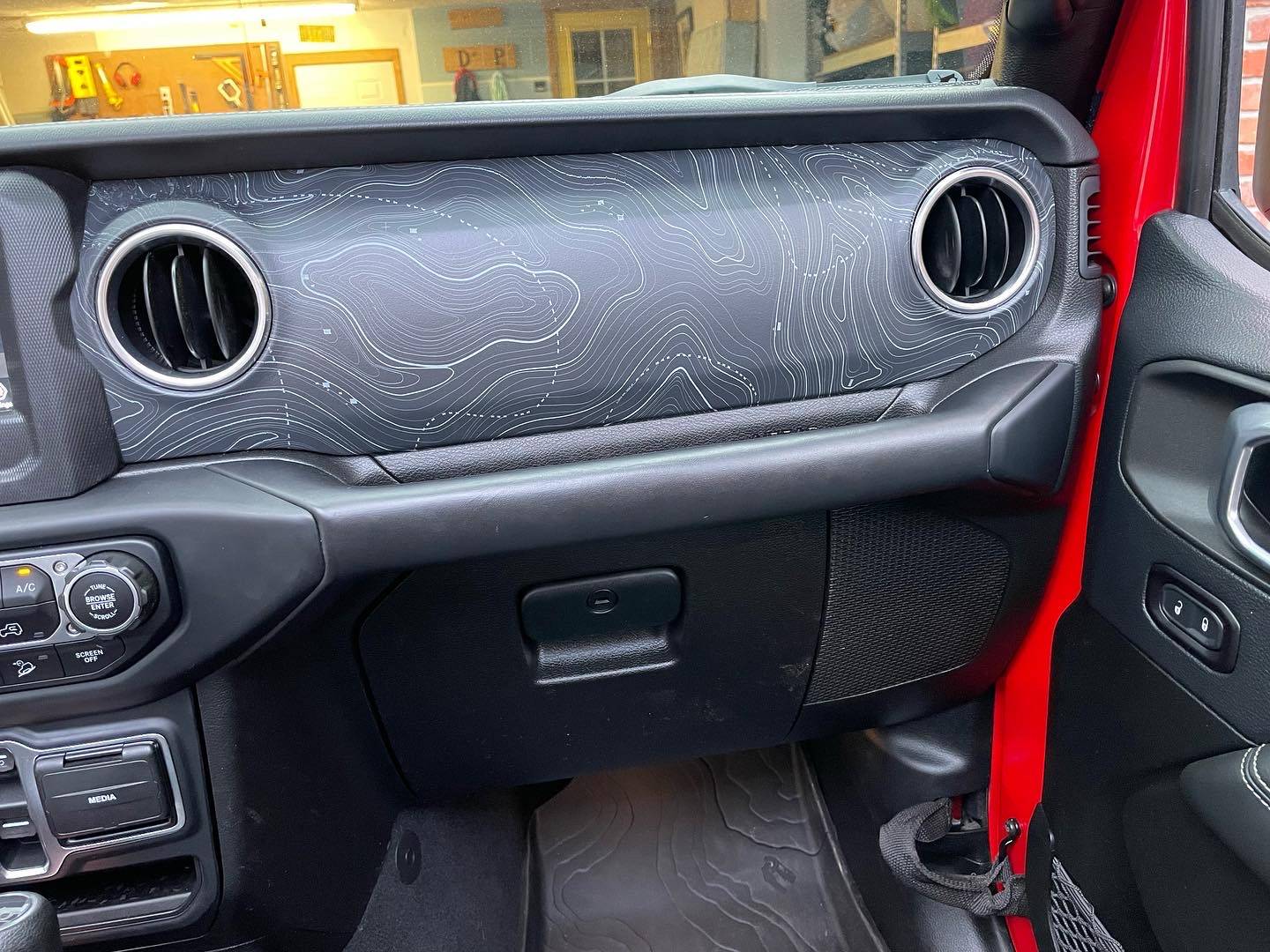 Jeep Wrangler JL Custom Hydro Dipped Topography Dash Panels 3A692EDB-BBE9-47C2-8899-BB5991AE0F74