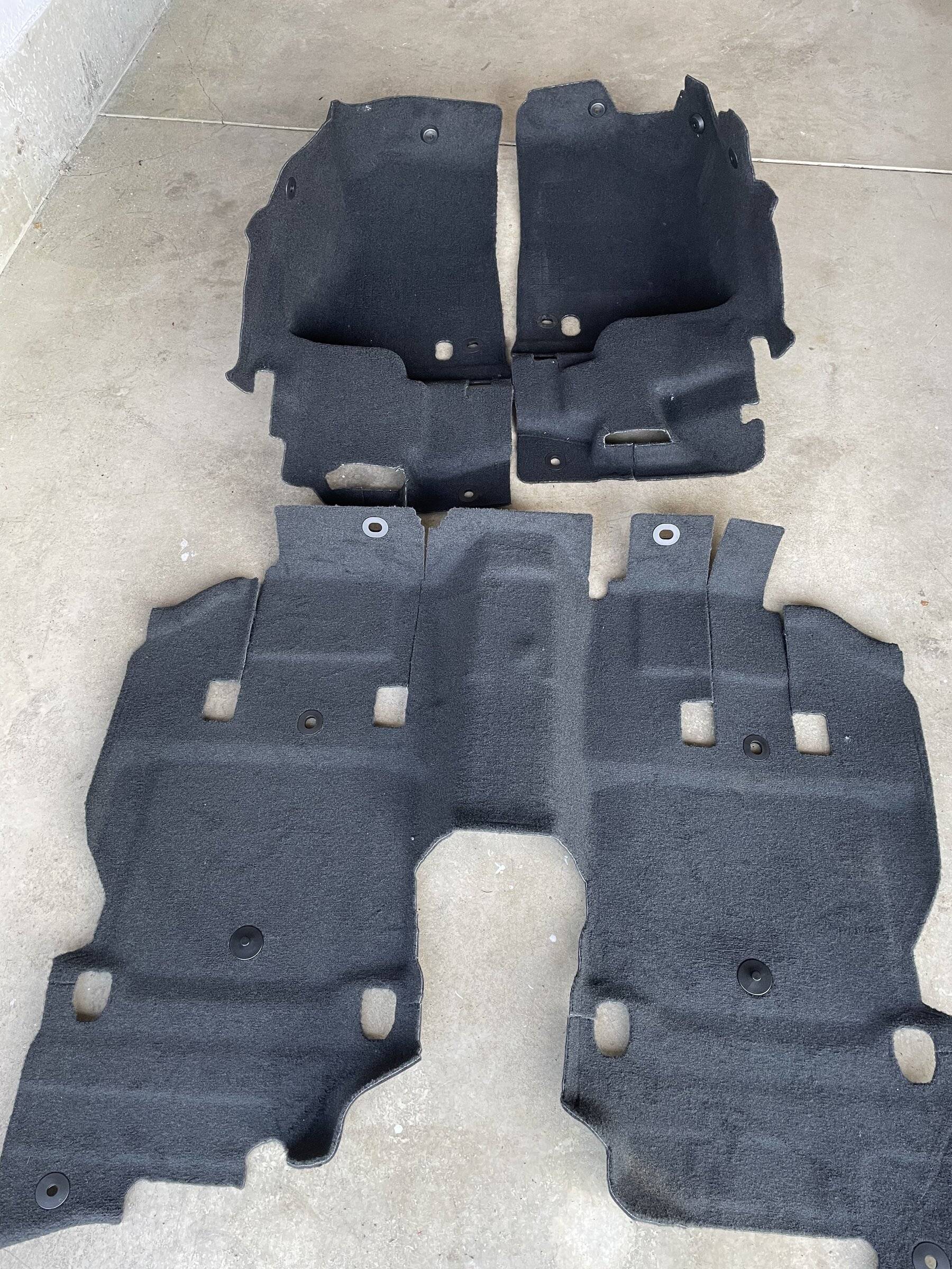 Jeep Wrangler JL Carpet for JLU C4CDB022-76C2-4F34-AF7C-A06C78CDC9B0