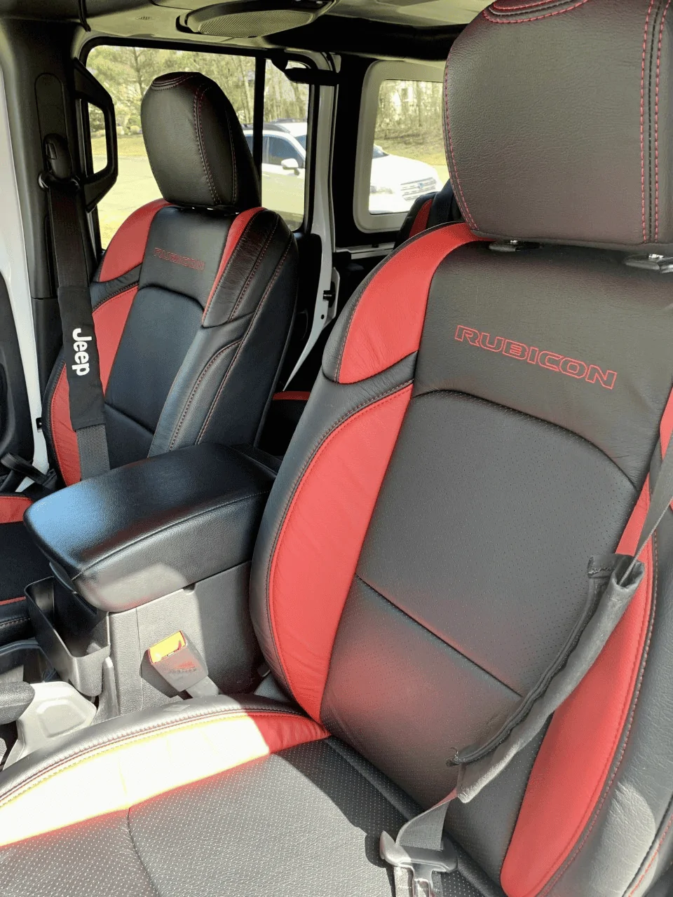 Jeep Wrangler JL Leather or Not?????? 1651117729930
