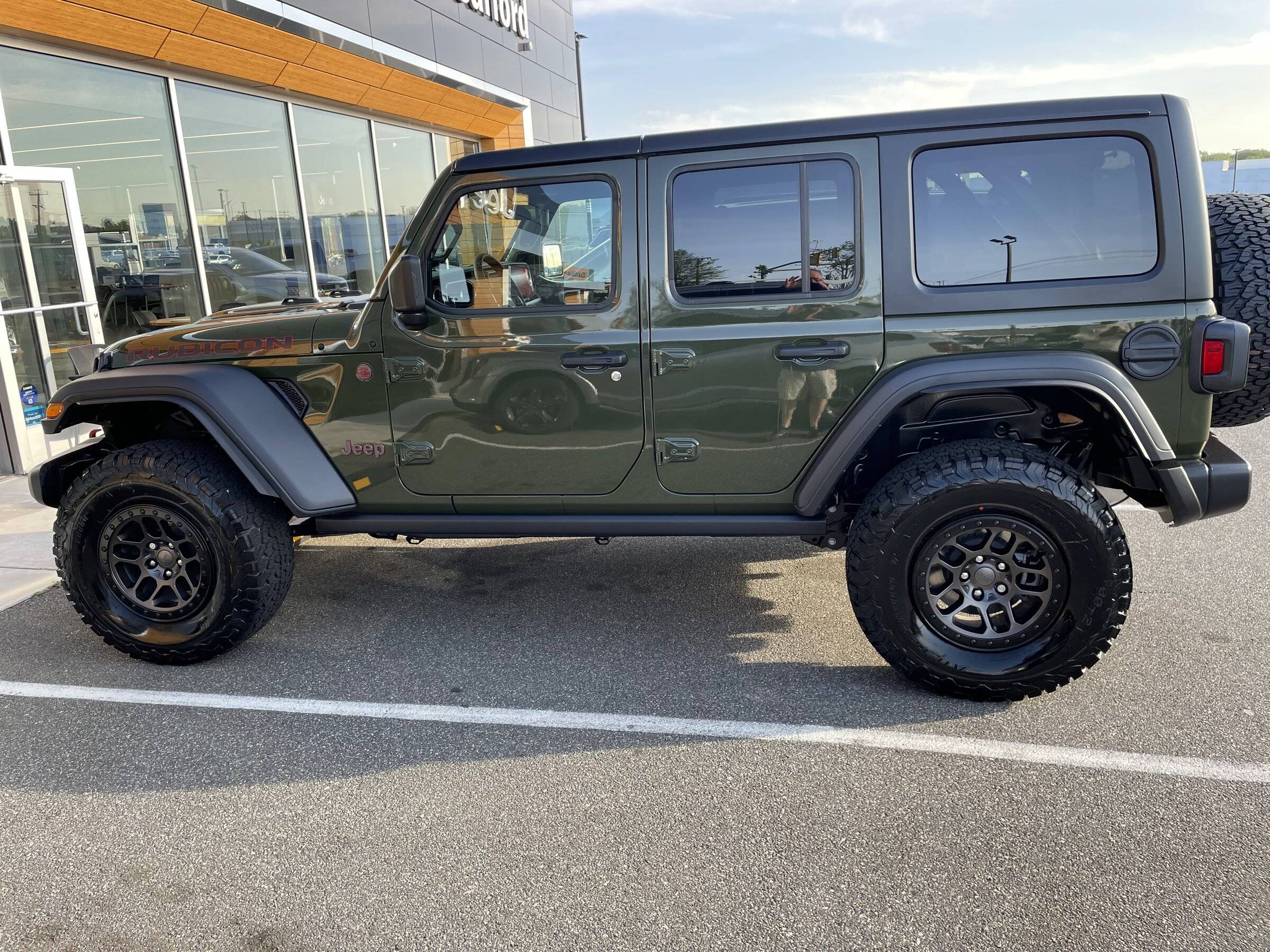 Jeep Wrangler JL Post your progress on Extreme Recon package here 7CA793CC-AD5C-41D9-A827-F253979030AA