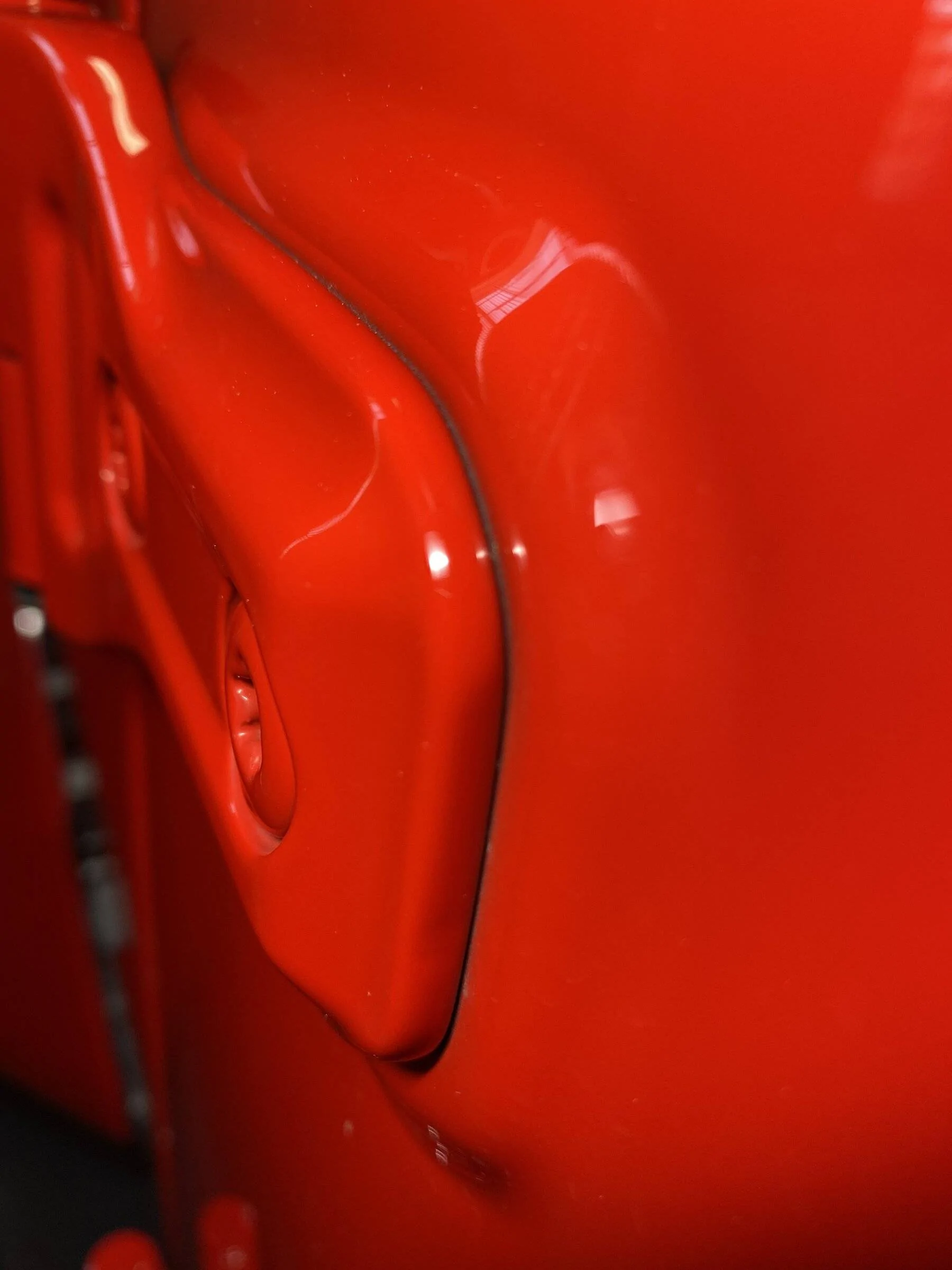 Jeep Wrangler JL Bubbles in Paint at Door Hinges E1F585B6-DB01-4B36-96C0-A13A7E0C9B23