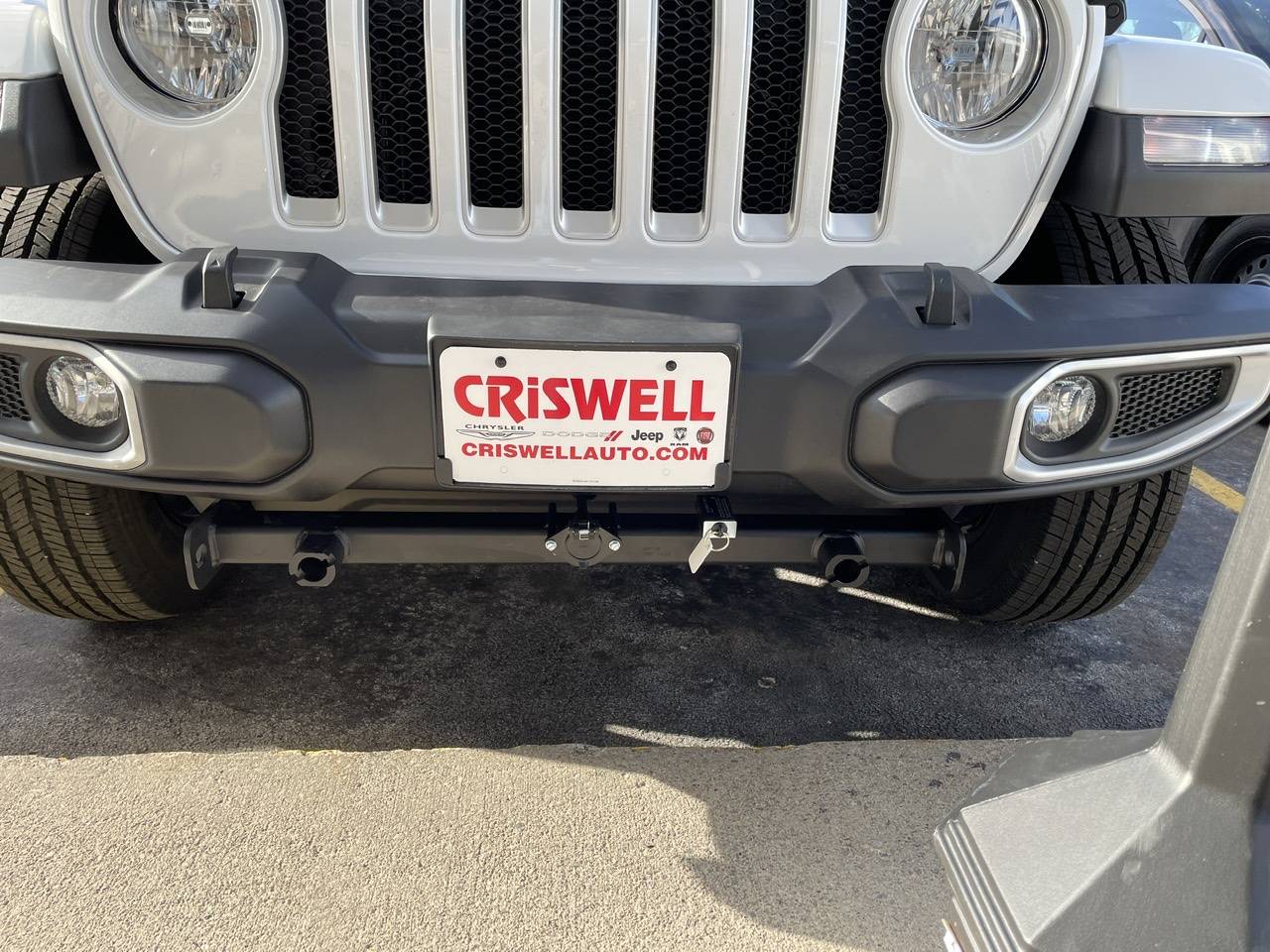 Jeep Wrangler JL Need help identifying this flat tow set up 88037D43-0C31-43E4-ABF3-F7E71F55E364