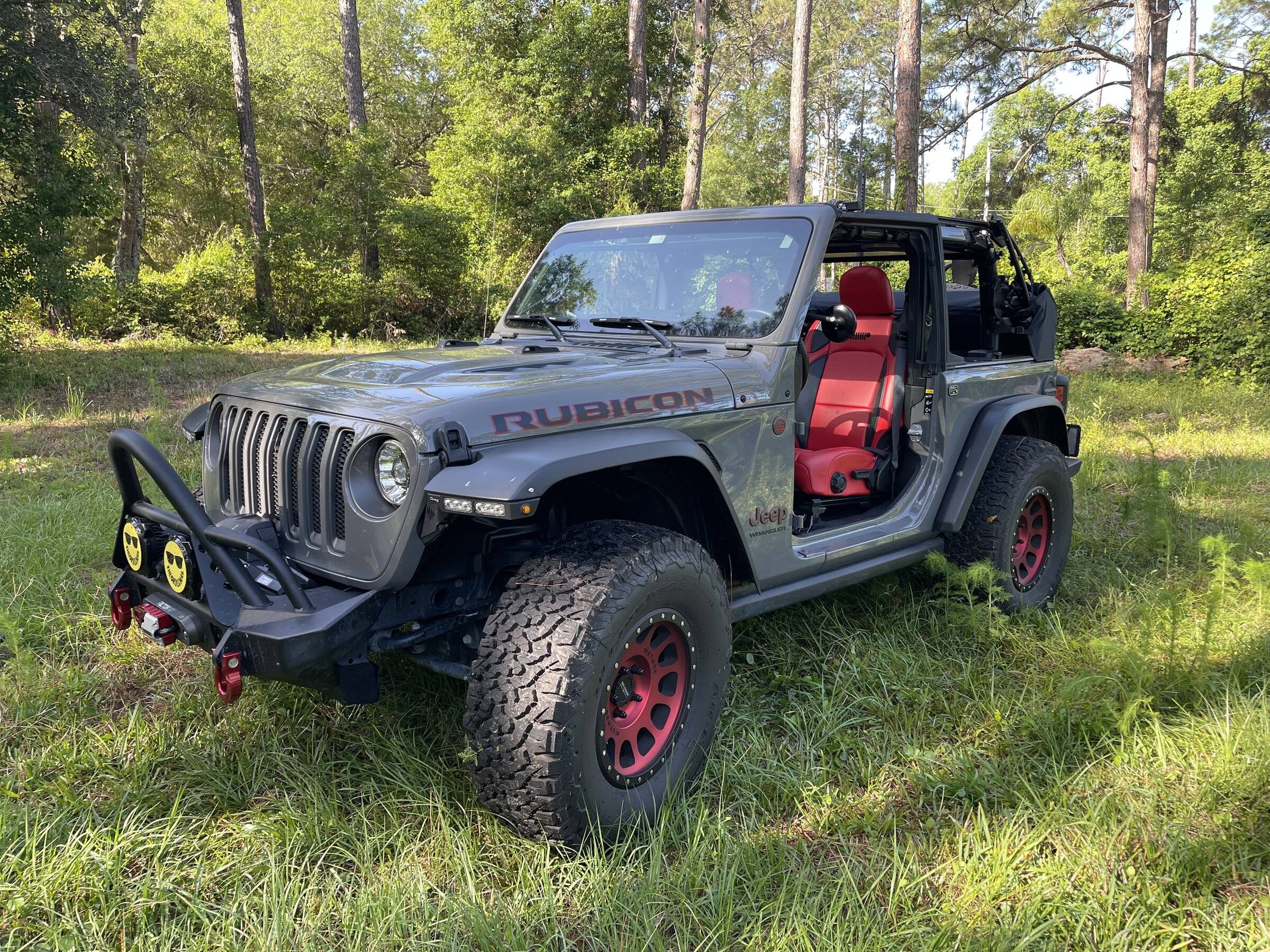 Jeep Wrangler JL Leaving soft top down in the garage 5F674D4F-0801-4B44-BF11-F5E739385080