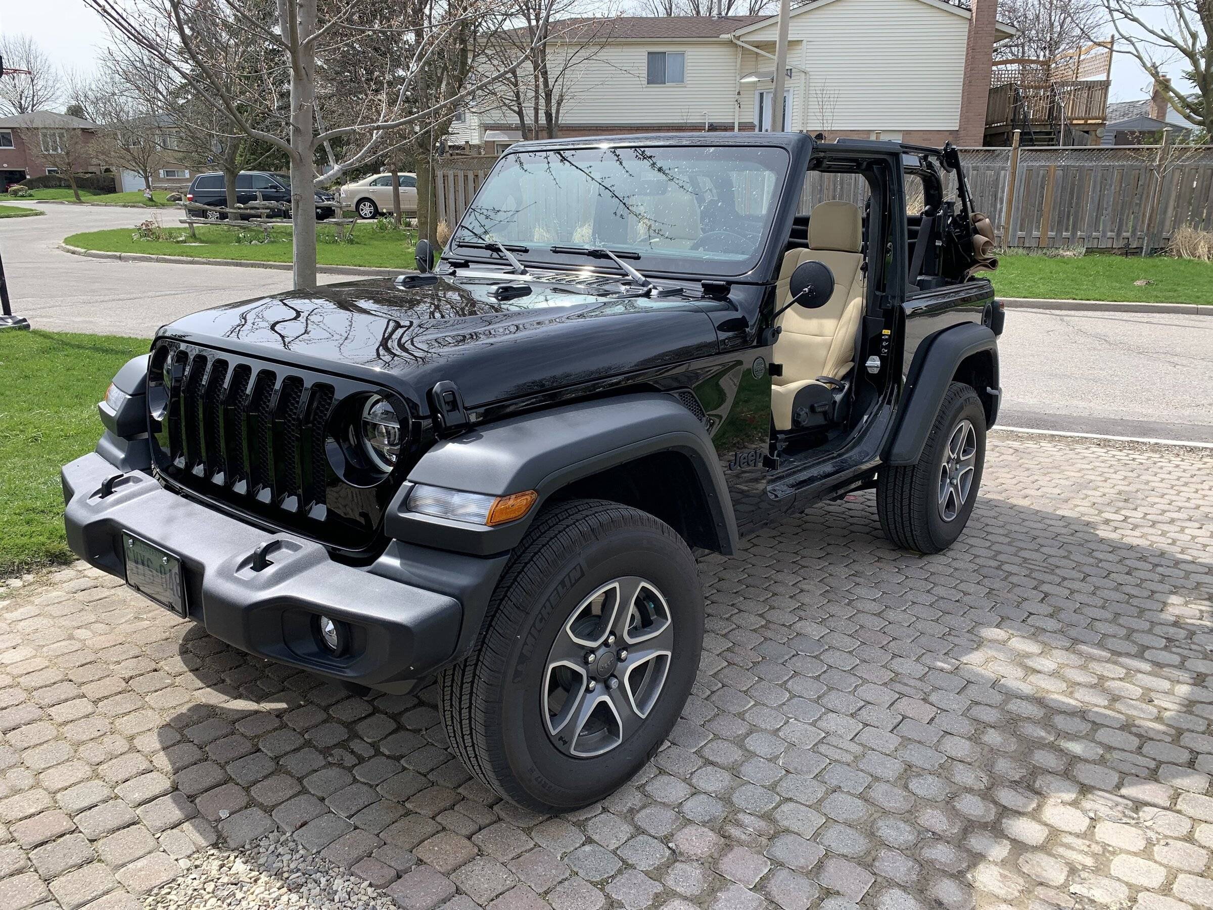 Jeep Wrangler JL Tops off 2 door pics! 42979336-687e-48df-aa3e-55470f4fceac-jpe