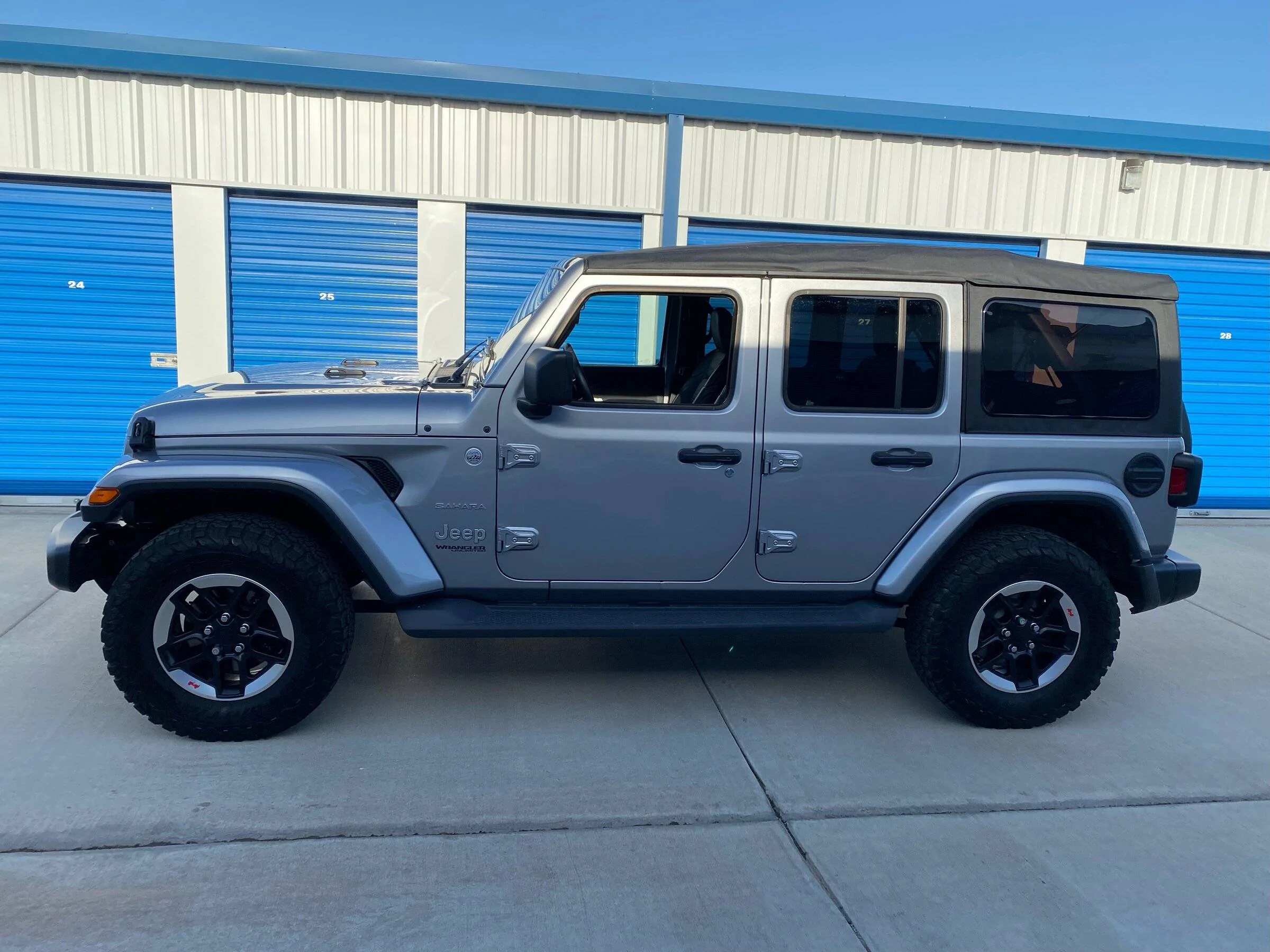 Jeep Wrangler JL Factory Soft Top negatives? 735B04B2-EC45-48FF-9A9C-F34EDAAC2505