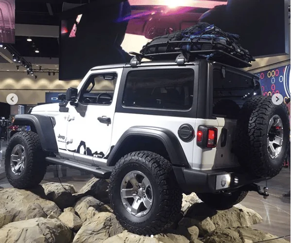 Jeep Wrangler JL JL picture thread Screen Shot 2017-11-29 at 10.01.34 PM