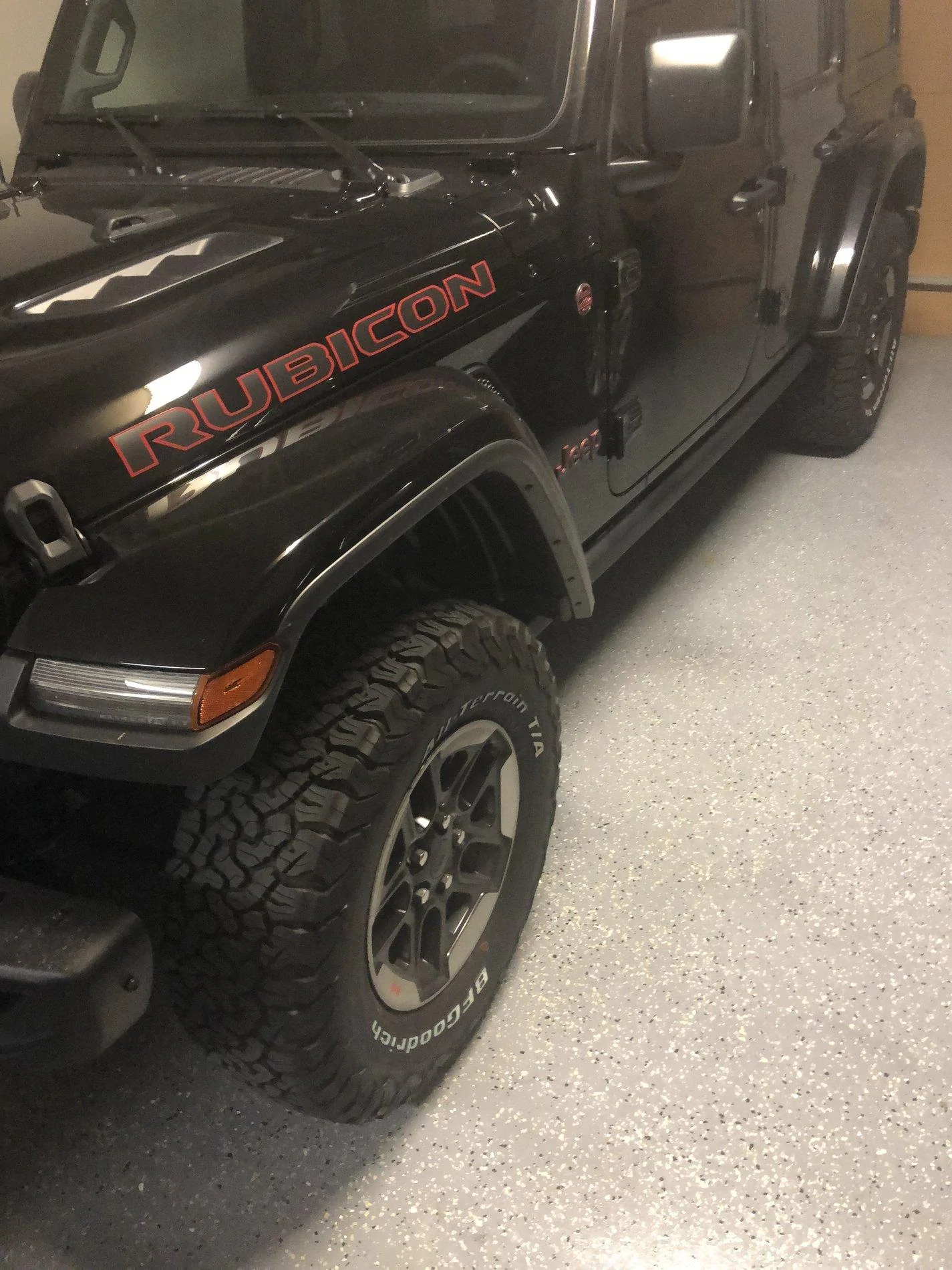 Jeep Wrangler JL (Sold)DFW Upgraded Rubicon Wheels and Tires no TPMS  (1000 or OBO) 1178335C-4C9B-4906-8EB5-0C6721551A3E