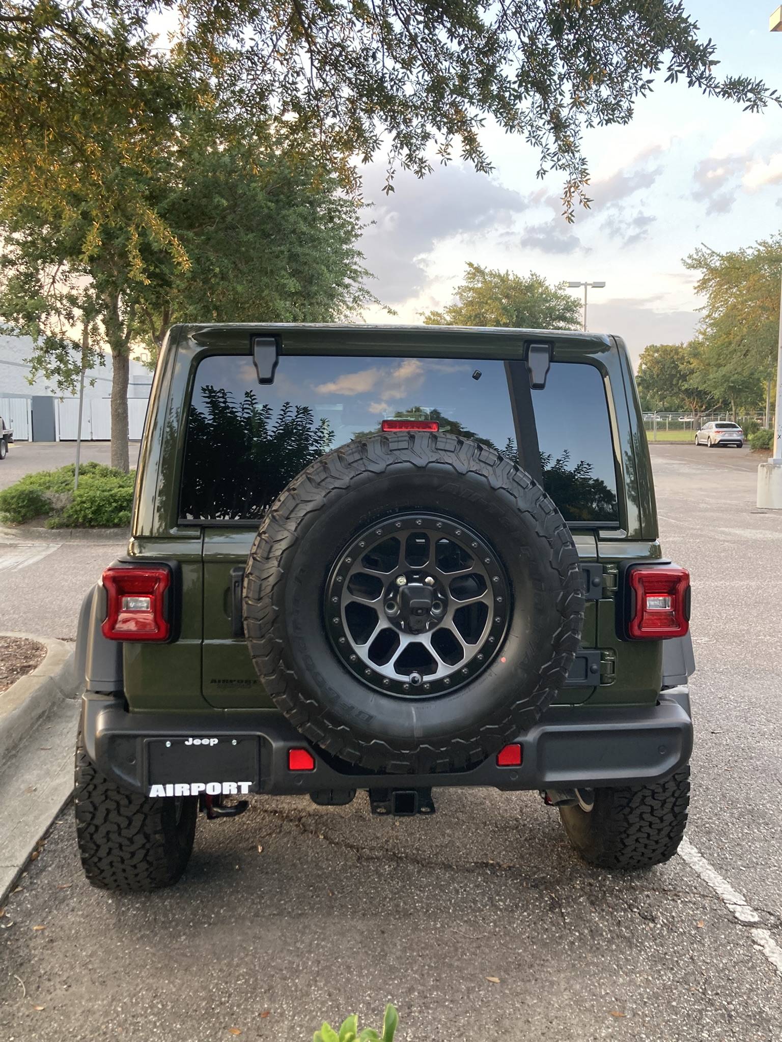 Jeep Wrangler JL Willys Xtreme Recon with Sky One Touch DBE739E0-7A97-4D84-B38B-6EBFCC4410DC