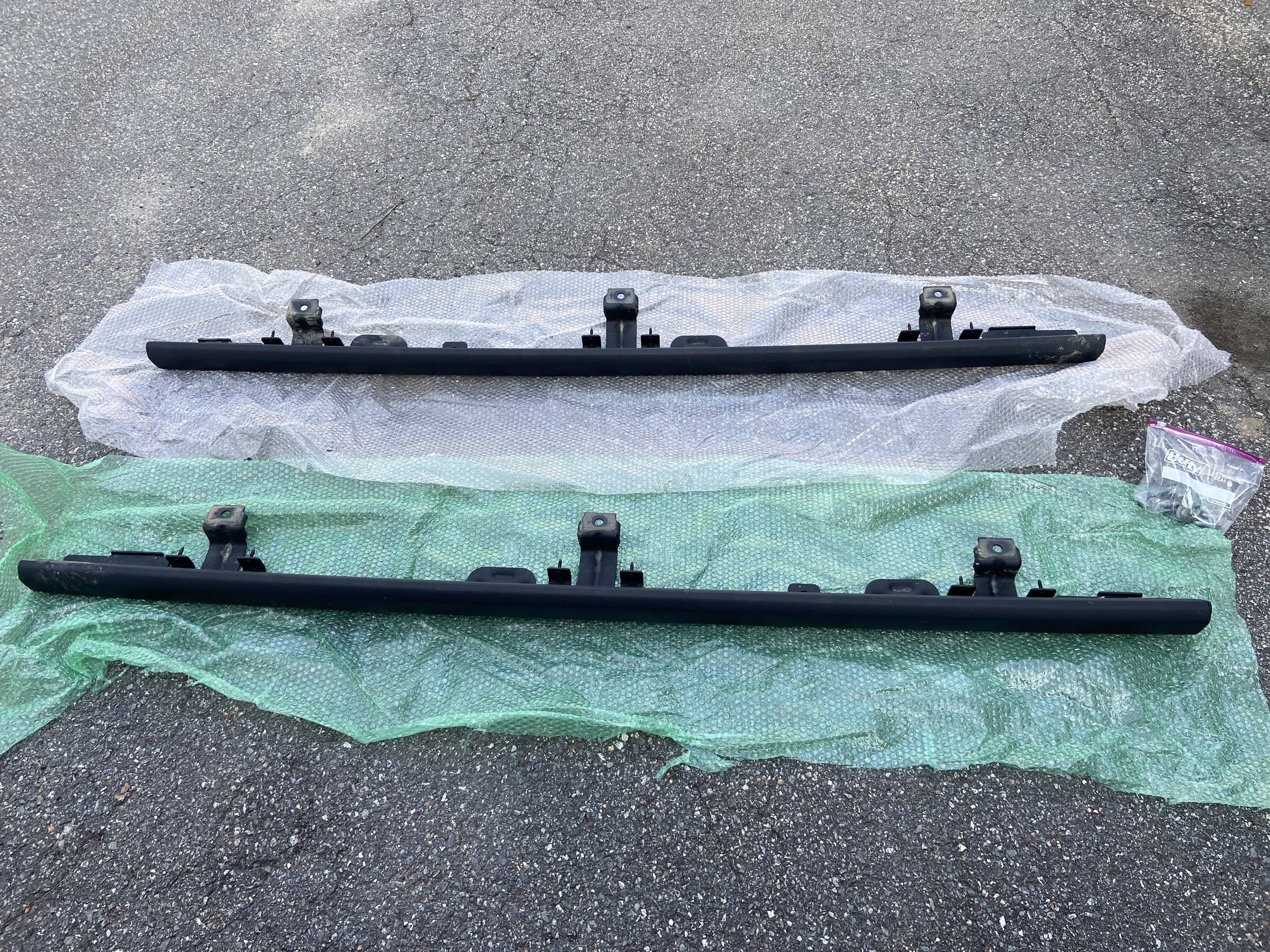 Jeep Wrangler JL JLUR Rock Rails 8E3C4D4B-4AEA-4604-BAFB-1EDA0A699417