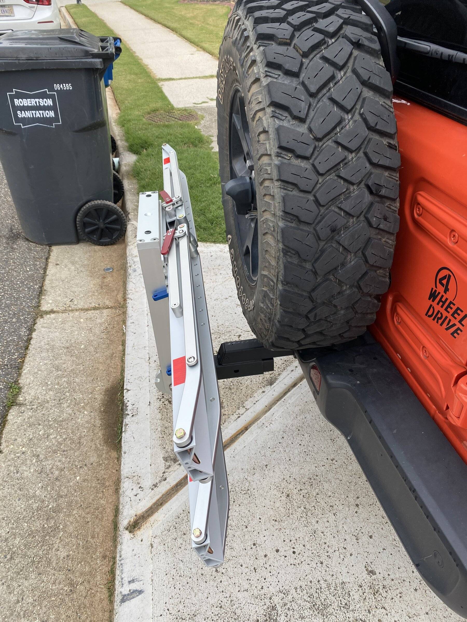 Jeep Wrangler JL Bike Rack Clearance C8DC4F1A-1B95-4545-8F93-F1ADBD8AC293
