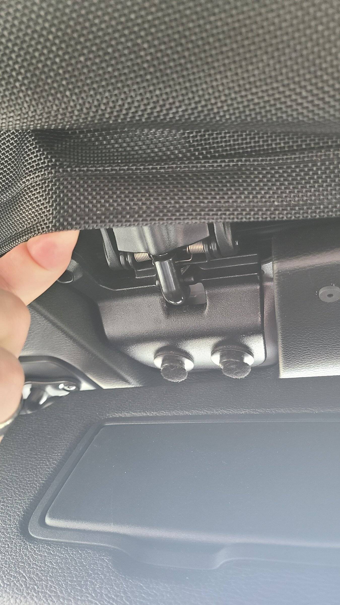 Jeep Wrangler JL Sunshade under a Sunrider top? 20220513_135044