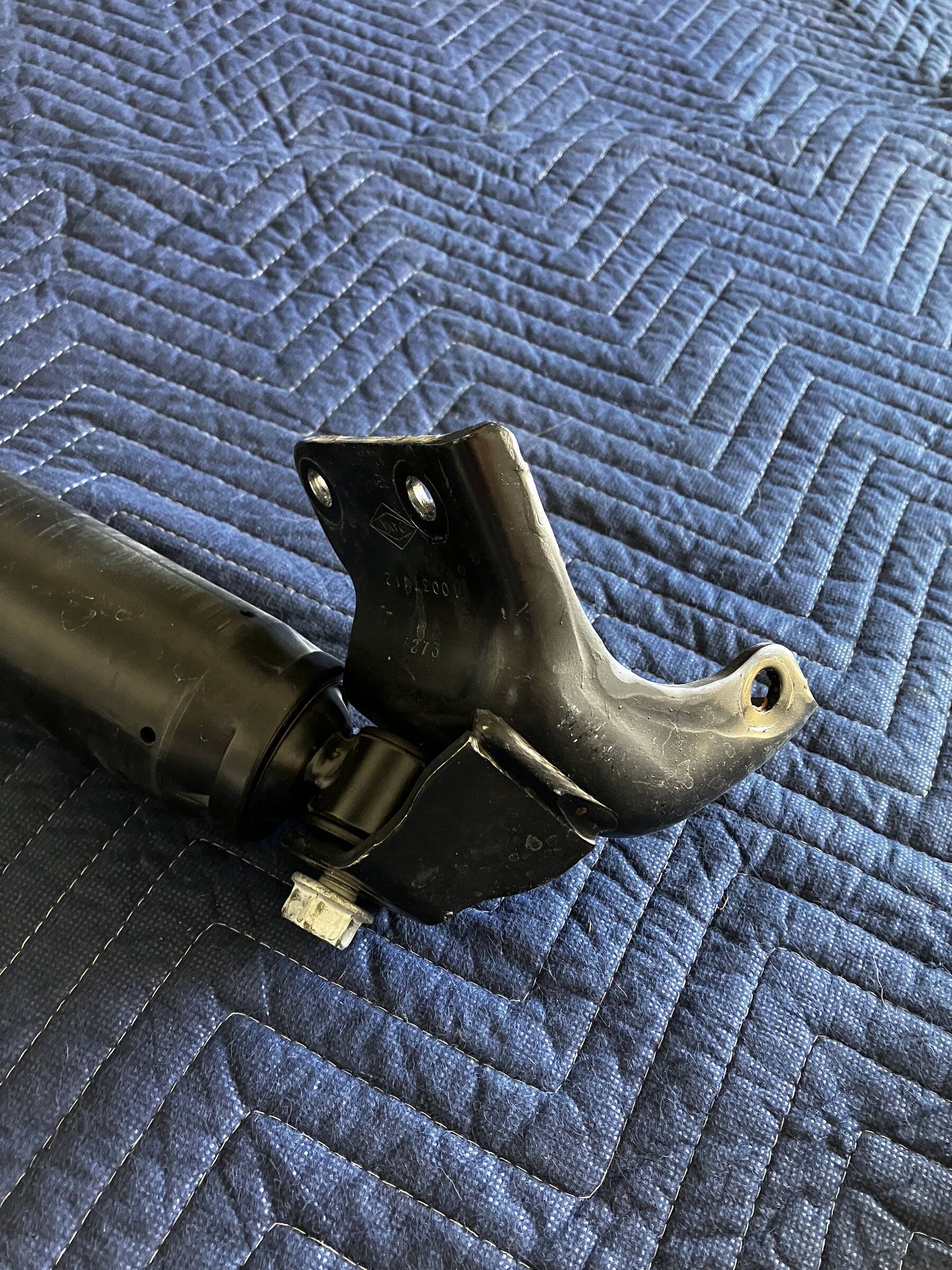 Jeep Wrangler JL OEM Steering Stabilizer (68251580AE) IMG_0169