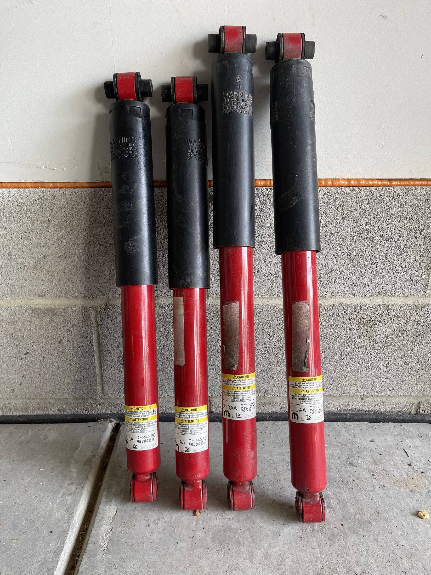Jeep Wrangler JL FS: Rubicon Shocks 73FFD637-04FA-41CA-93AC-F6E4067D2D86
