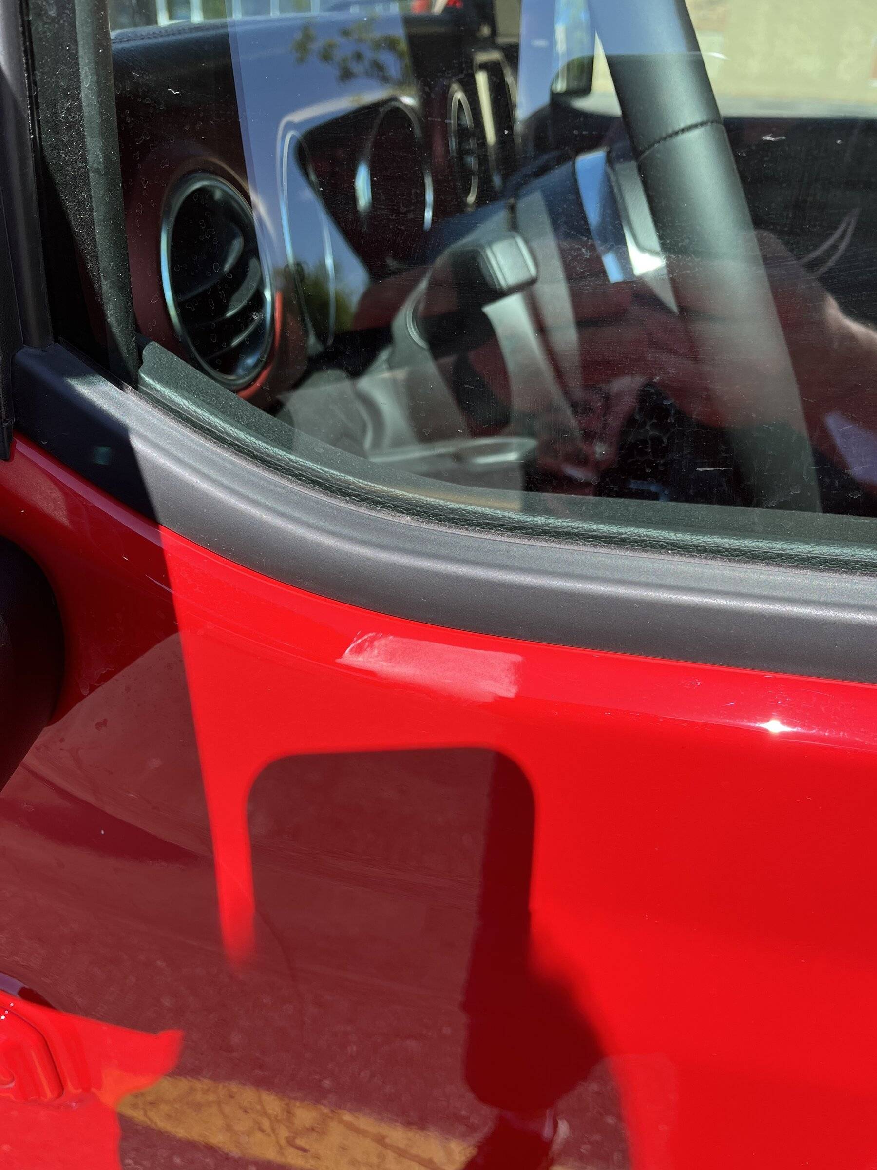 Jeep Wrangler JL Flat paint spot drivers side door 3BFD76E0-E183-4946-B5A6-D675EEEDF62F