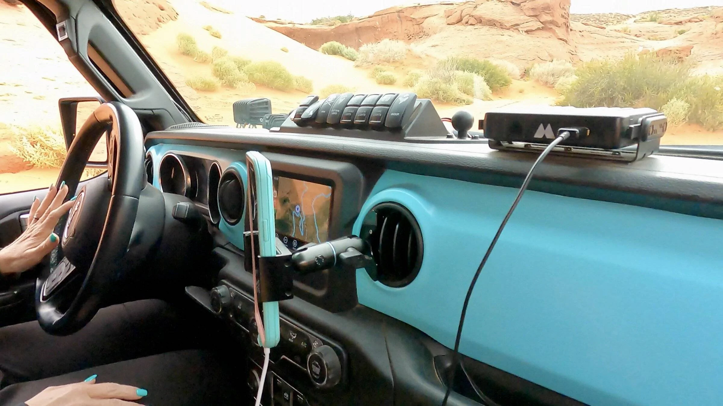 Jeep Wrangler JL Cell phone mount recommendations 824CB6C4-B6FF-4FFD-8FA5-B9DC5F56B2FD