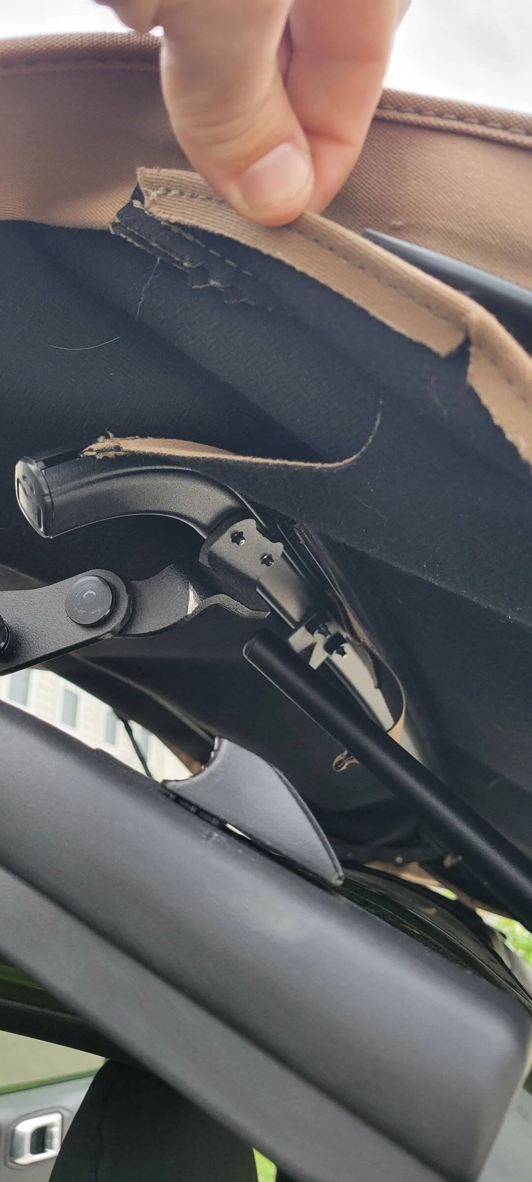 Jeep Wrangler JL Premium tan soft top question 20220523_181428