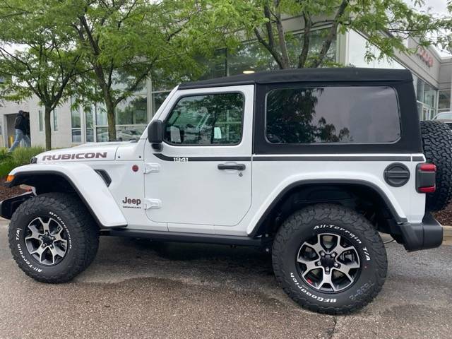 Jeep Wrangler JL upper body graphic IMG_2424