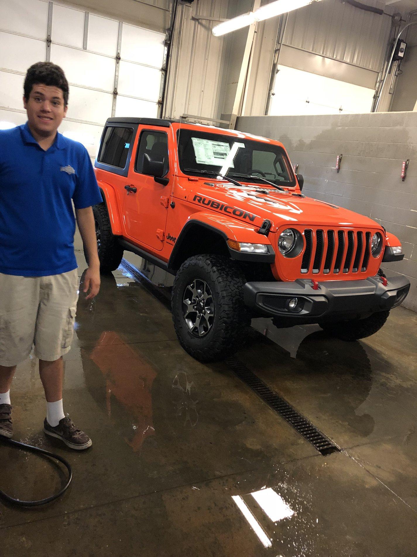 Jeep Wrangler JL 2 DOOR JL build/order discussions master thread 4F4CEC1F-C3AE-433A-A9D1-E30E3F91767E