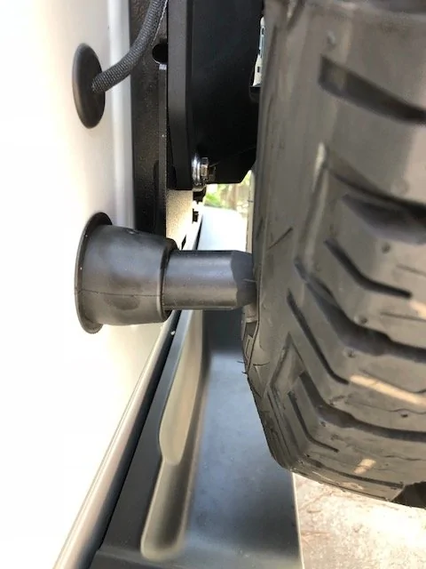 Jeep Wrangler JL Tailgate Bumpstops? IMG_6029