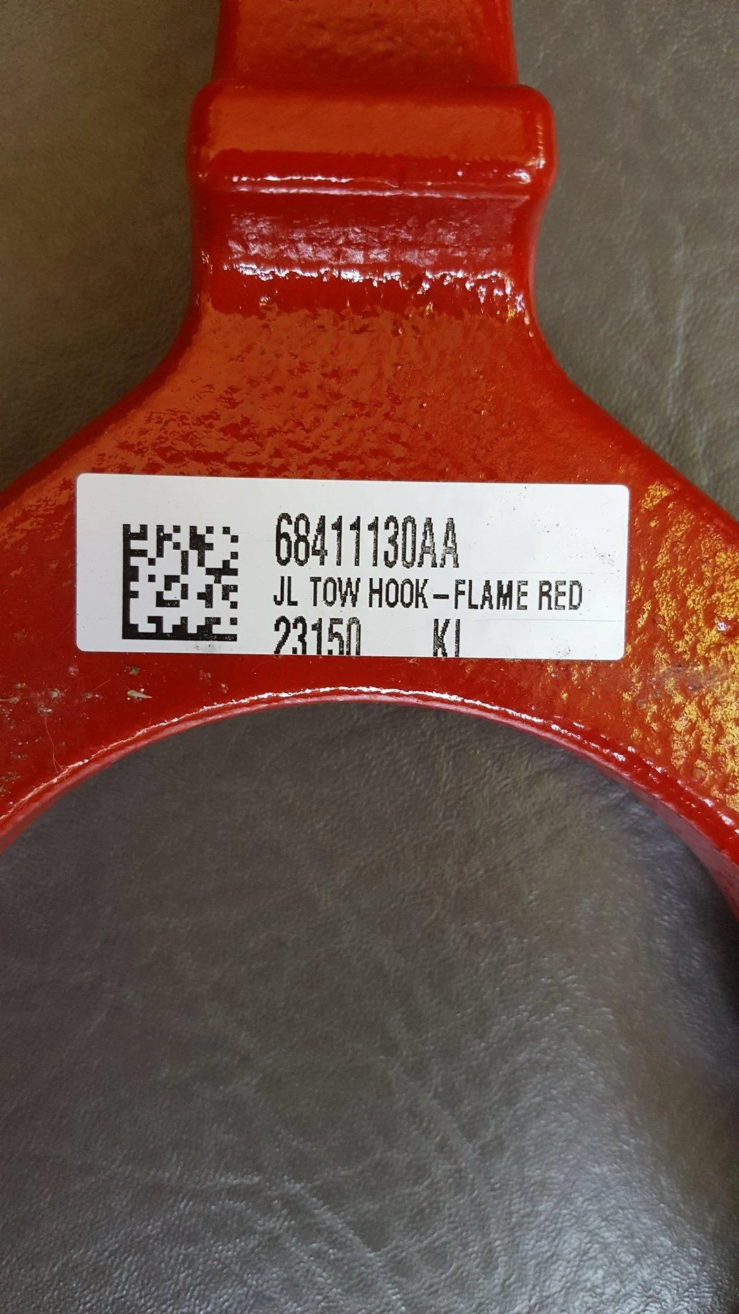 Jeep Wrangler JL Rubicon Red Front Tow Hooks 20180630_105936