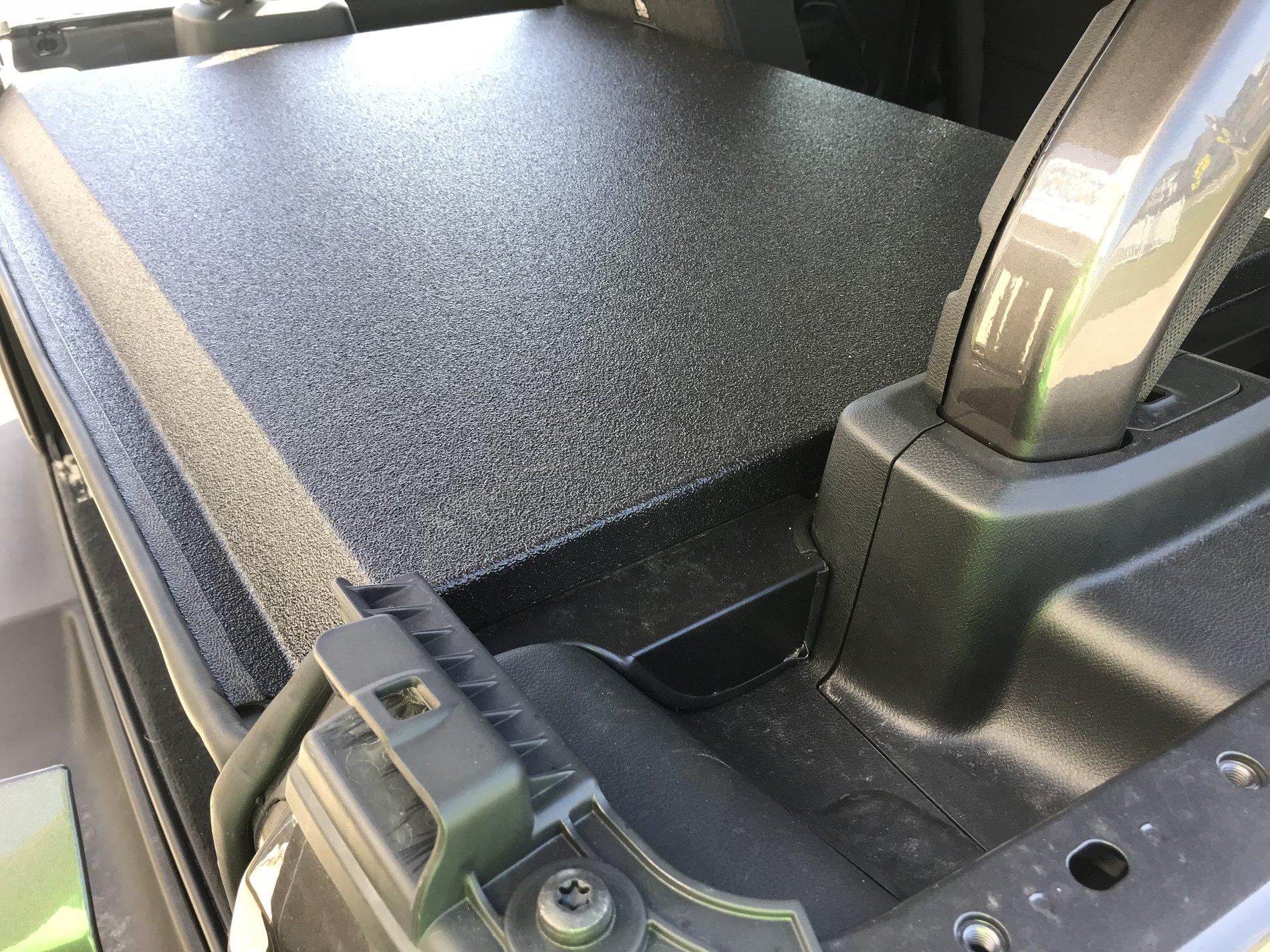Jeep Wrangler JL Smittybilt Security Storage Vault installed in the JLUR! 8347B638-B0DD-4ACA-BBE6-DB73B348D87F