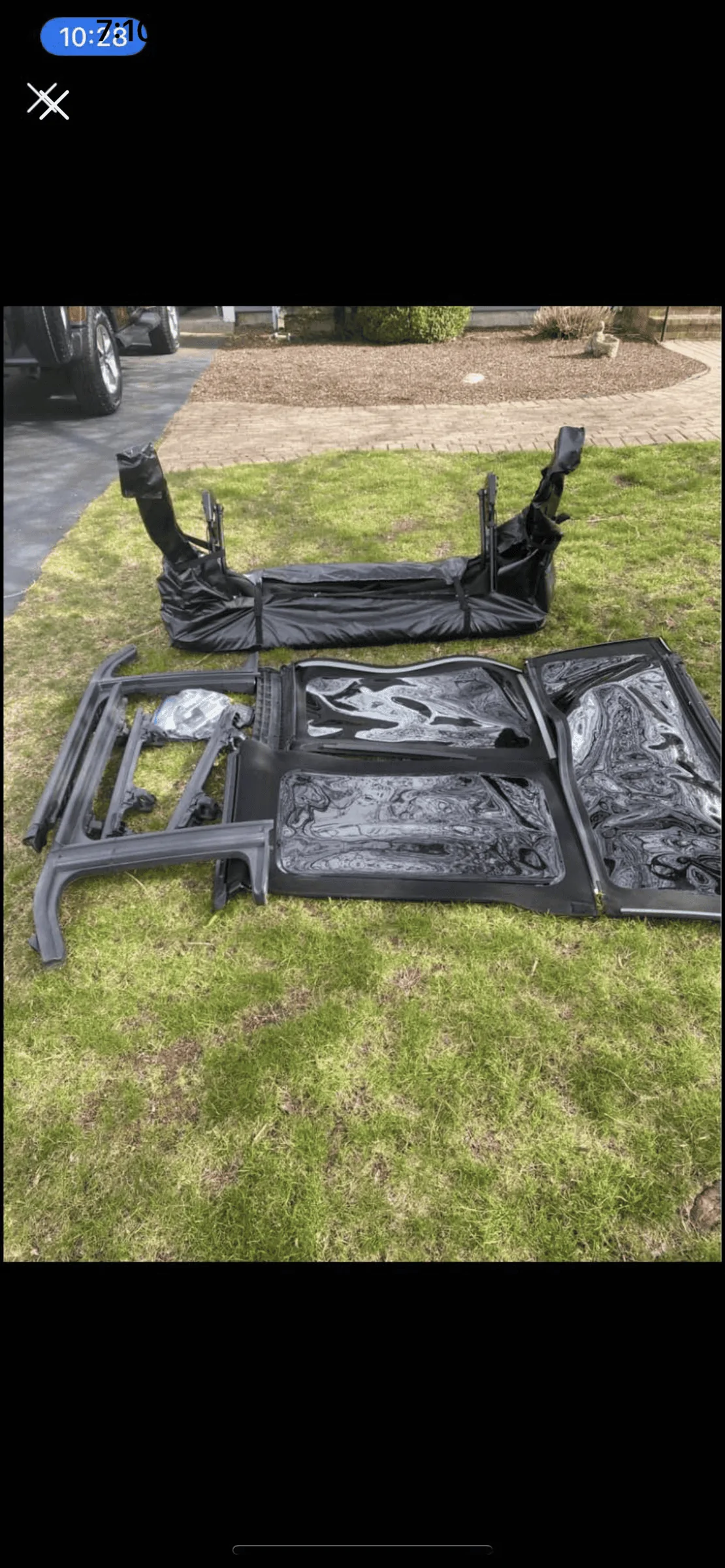 Jeep Wrangler JL Is this a twill top? 67FED9DA-BE09-4A20-94A7-CB42B9AC20F3