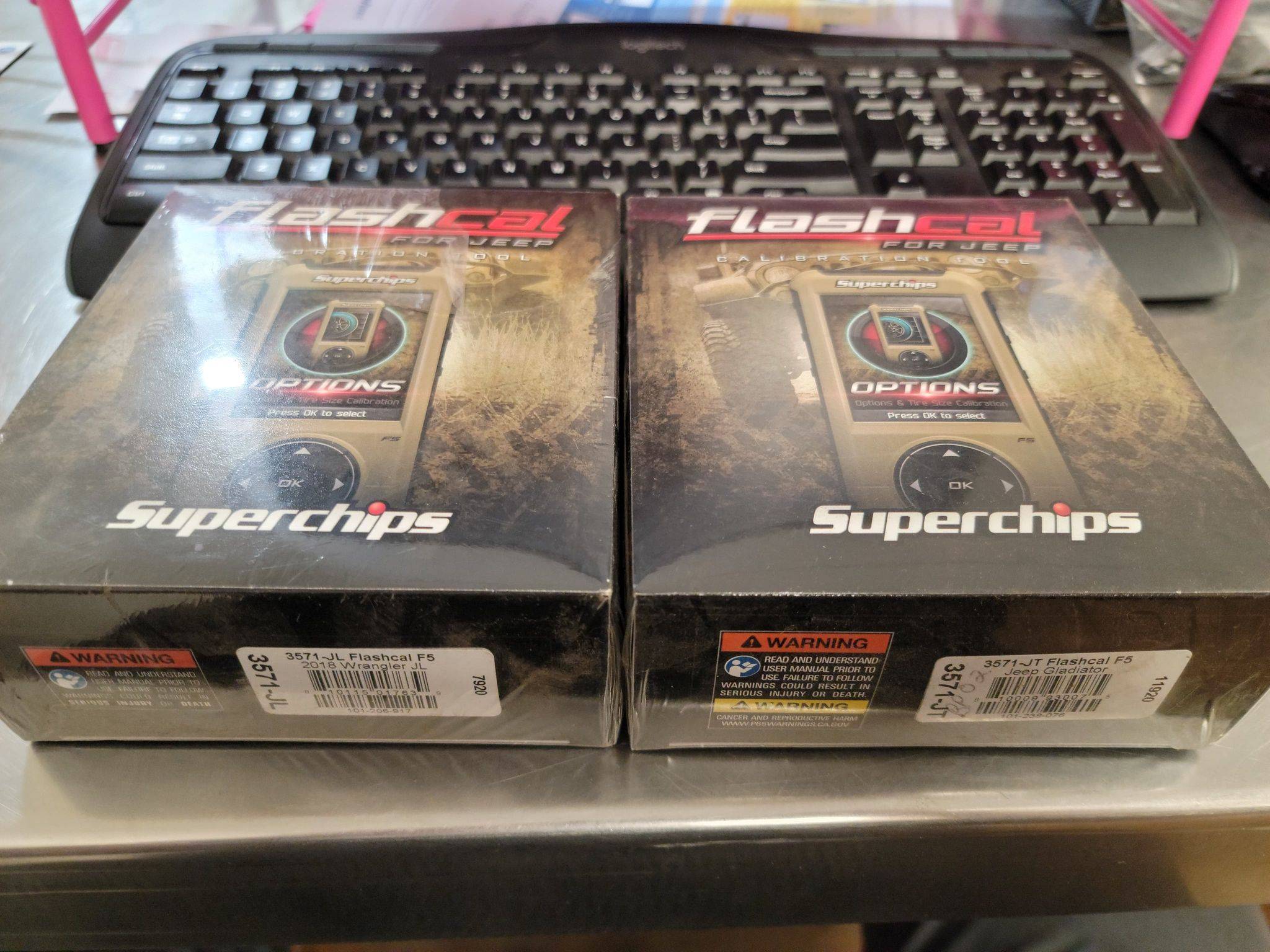 Jeep Wrangler JL Superchips programmers *LOWERED PRICE* (1 wrangler, 1 gladiator) 284315893_1026279398055312_4348675282649072451_n