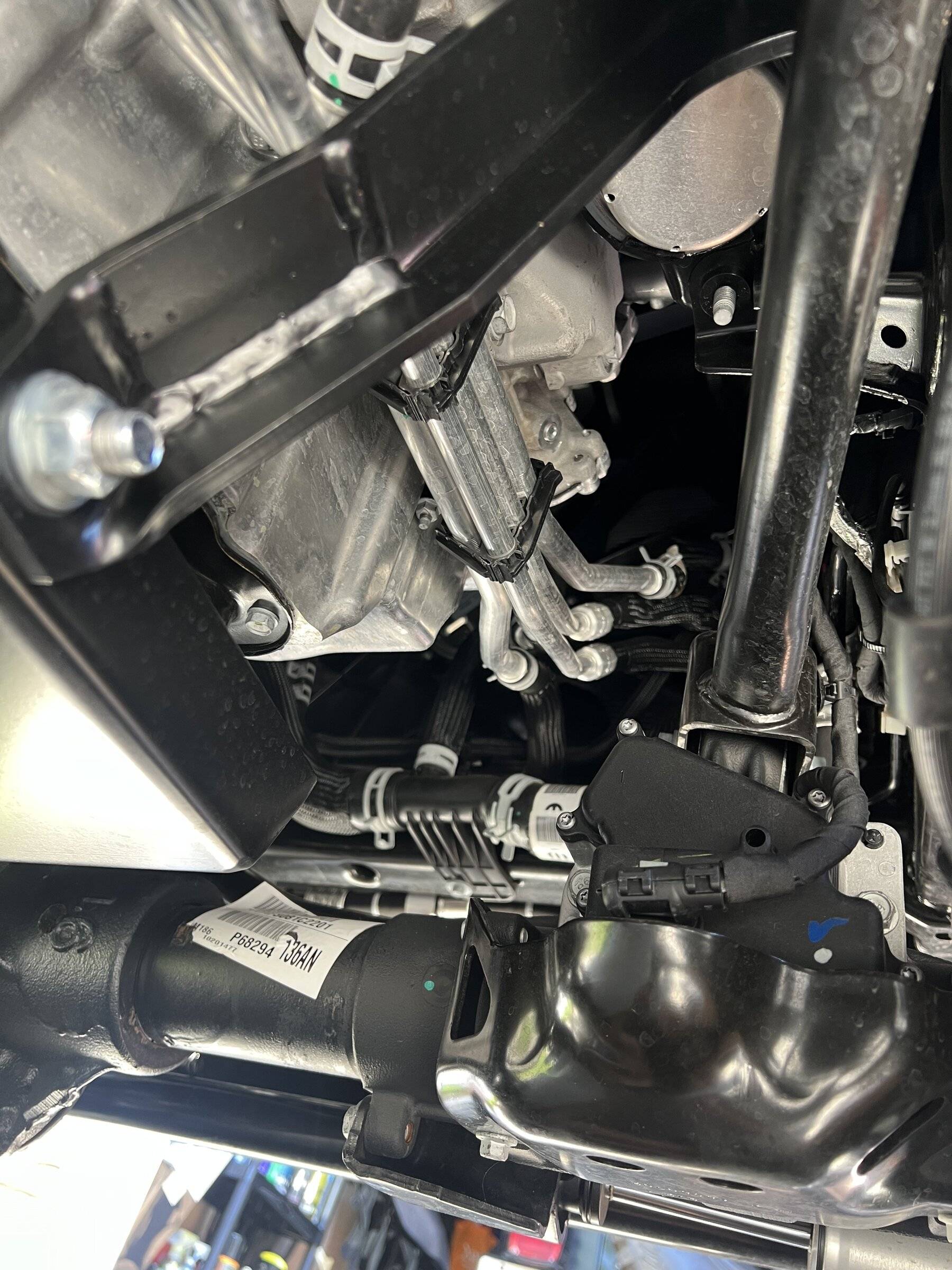 Jeep Wrangler JL Help, what type Axle? DA368215-0BAE-48AA-90E2-2442A61FFB7F