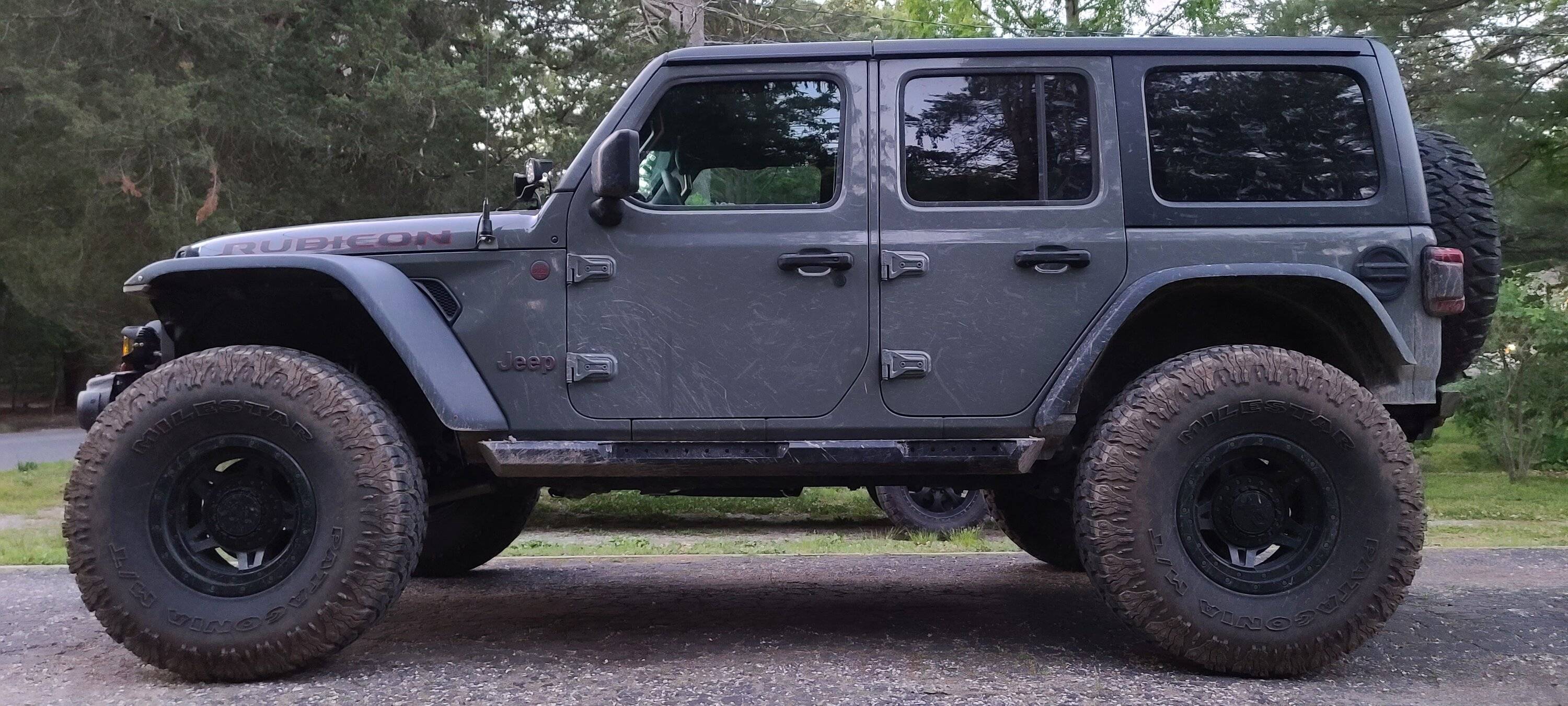 Jeep Wrangler JL Just a String Gray kinda day.. 20220605_202823