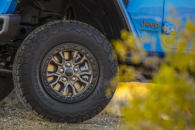 Jeep Wrangler JL Technical article on how Jeep made the 392. uto=format%2Ccompress&fit=crop&h=426&ixlib=php-3.3