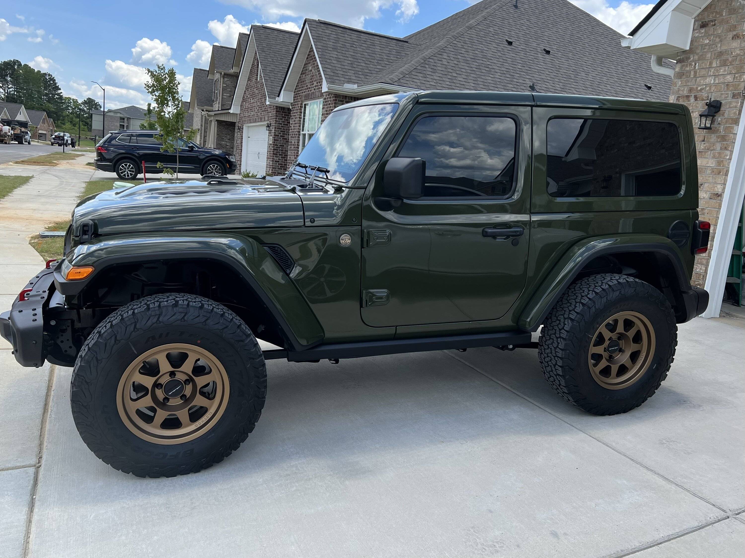 Jeep Wrangler JL Tinted windows- yay or nay? BB27E232-A939-4D87-BD14-D564003925A9