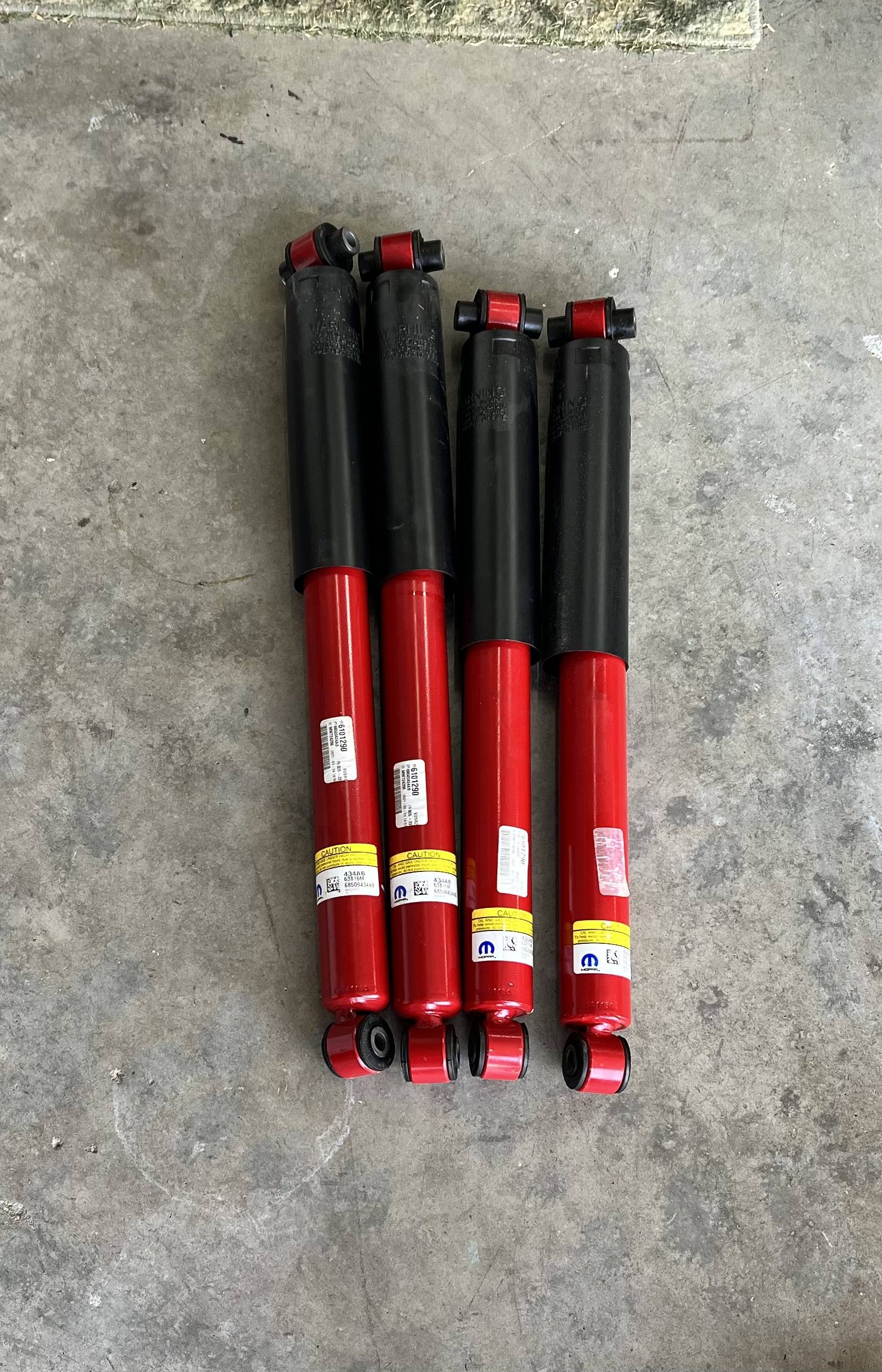 Jeep Wrangler JL 2021 Rubicon Suspension 7C9DF76E-70C6-44FA-A310-459F29B26E9E