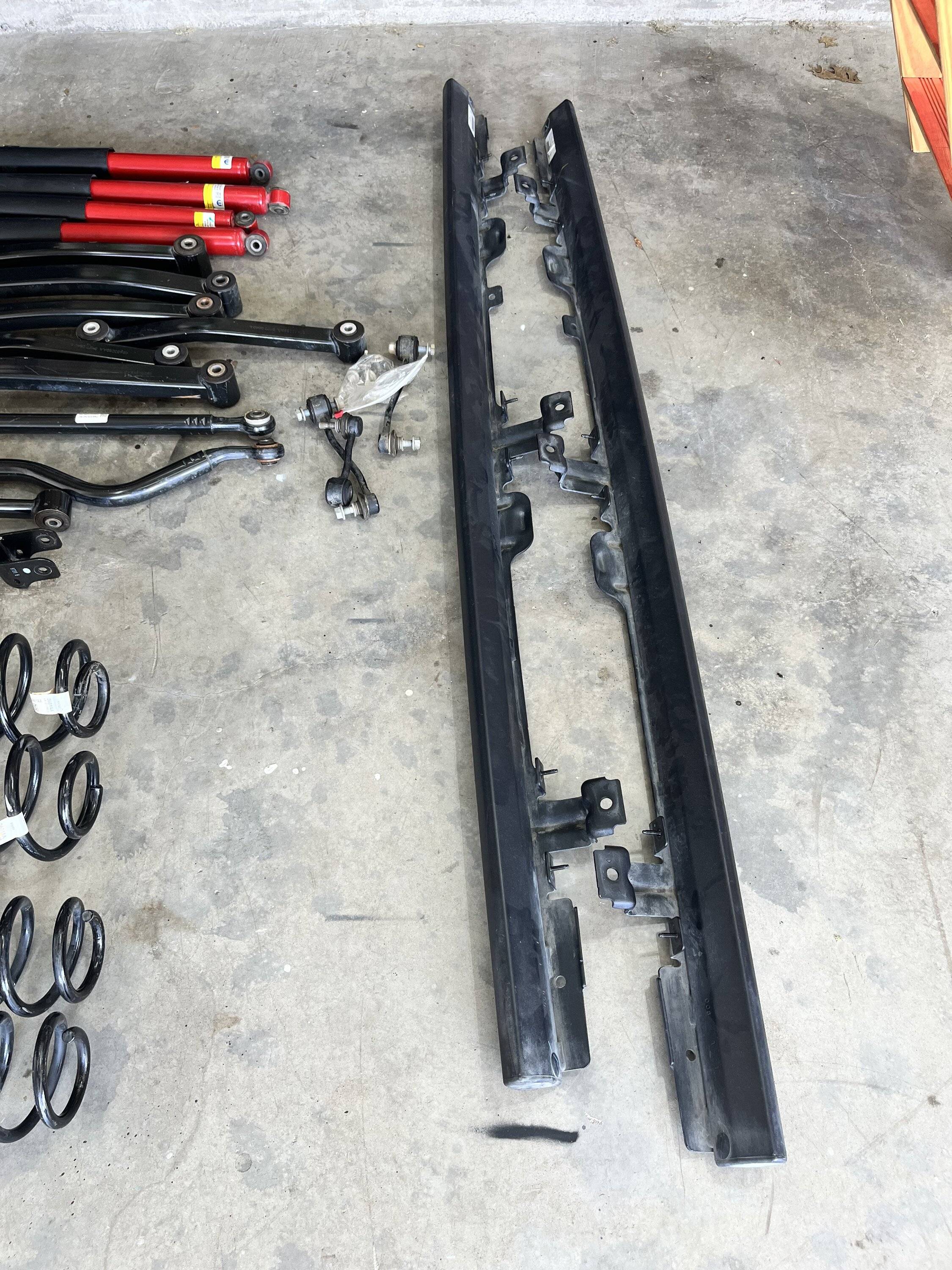 Jeep Wrangler JL JLUR rock rails 5D653363-FA78-4A07-8D02-6F48ED0D53C3