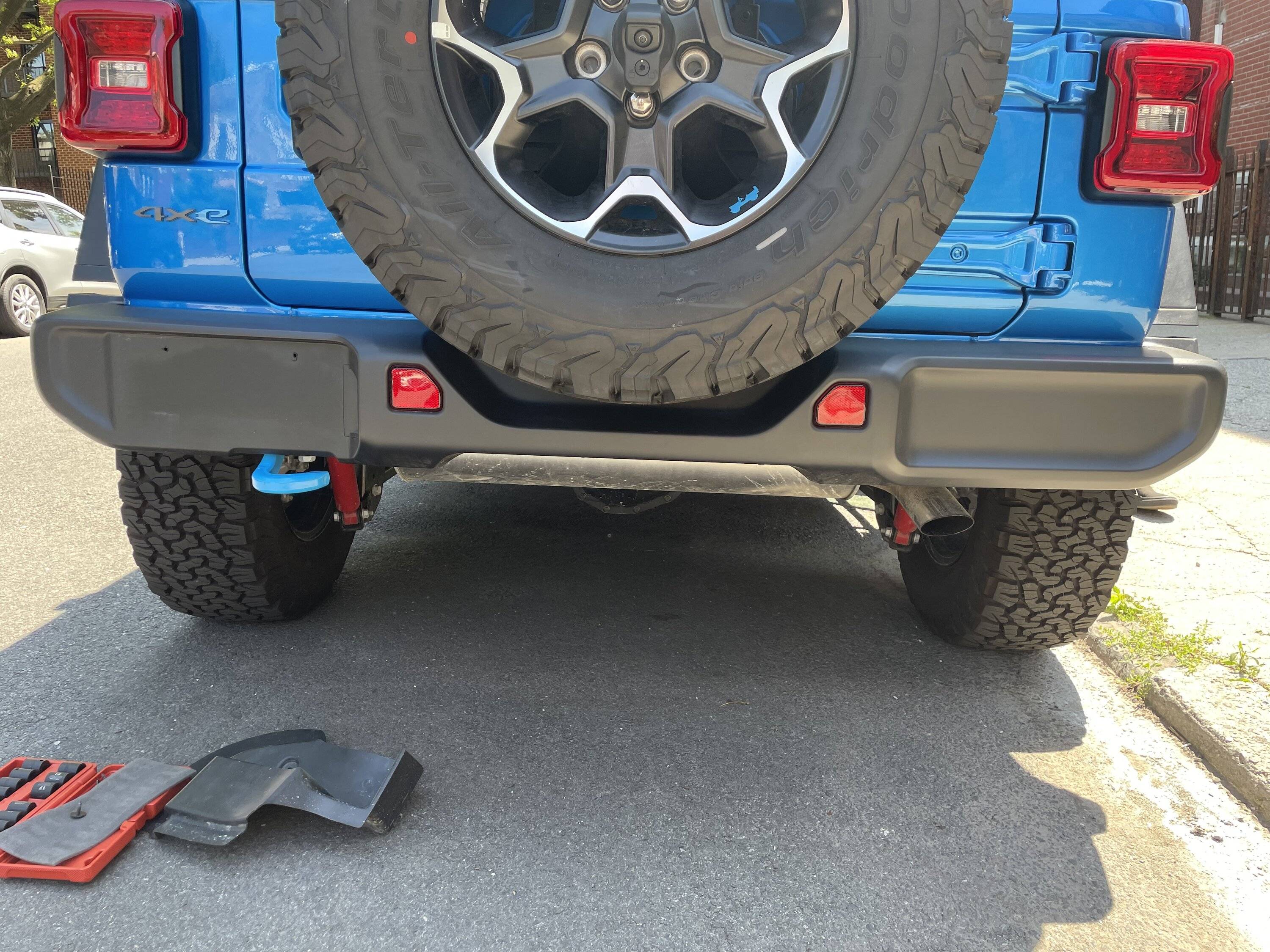 Jeep Wrangler JL Rubicon 4xe bumpers. B2E13679-5EAE-451C-88CB-26E2387073CB