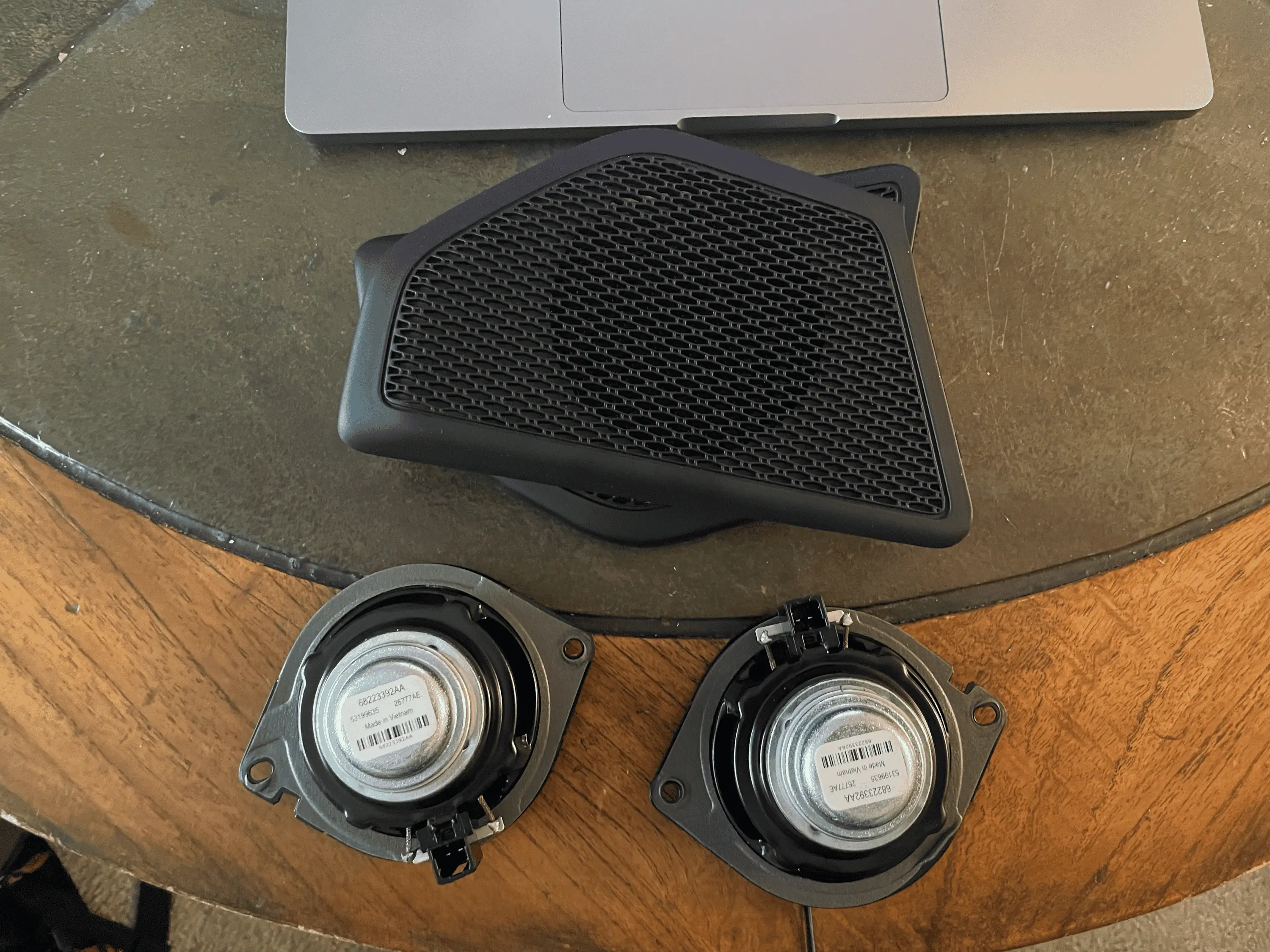 Jeep Wrangler JL OEM Alpine Upper Dash Speakers - $40 tempImage9MqBB8