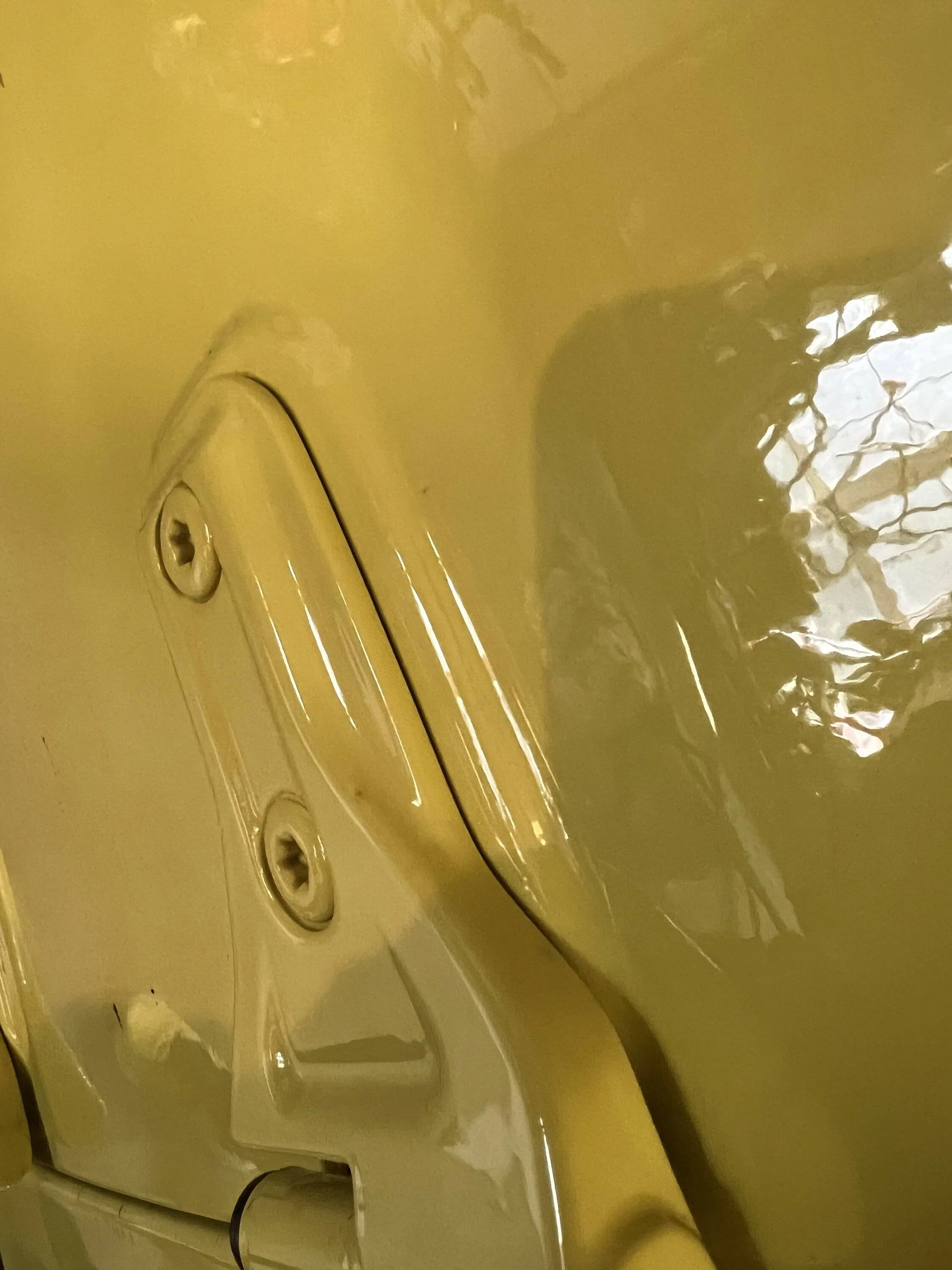 Jeep Wrangler JL Bubbles in Paint at Door Hinges D7D1F1F1-E5BE-4451-AE7B-6A6E29173D8B