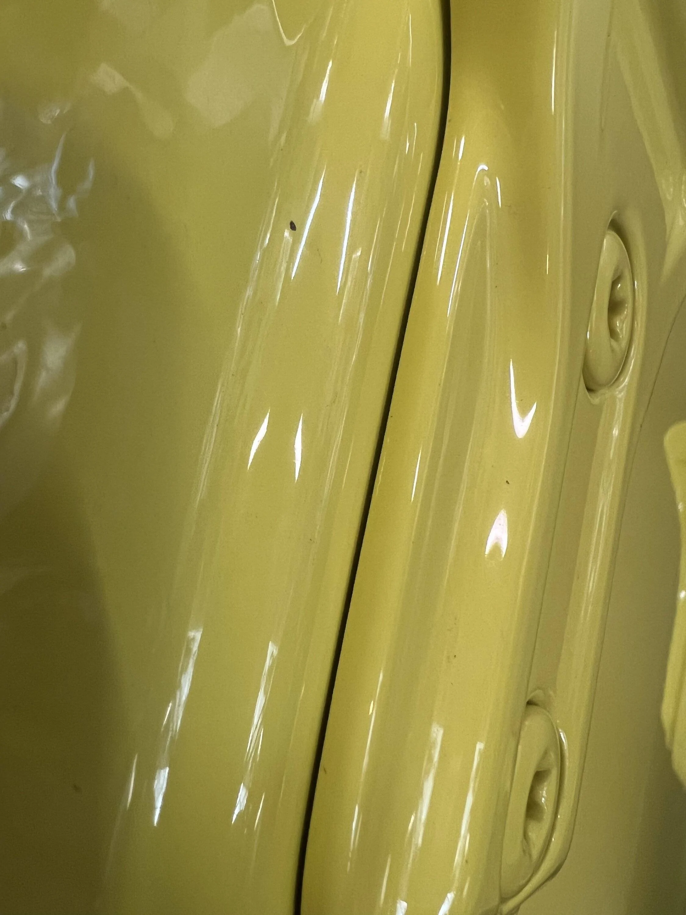 Jeep Wrangler JL Bubbles in Paint at Door Hinges 5F4B4C4F-1E85-404F-BF98-6055EAE99C85